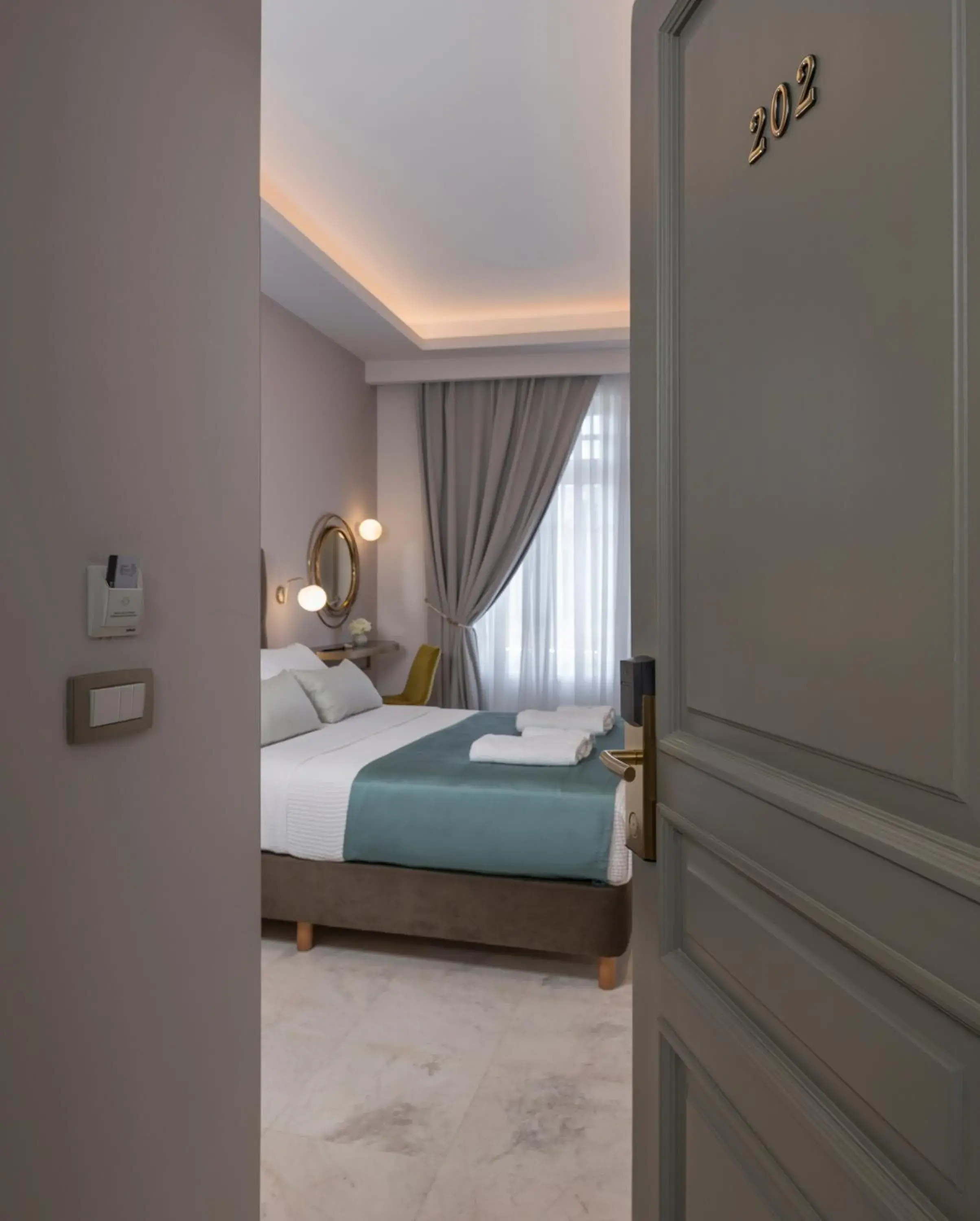 Deluxe Double Room with City View and Balcony in Plaza 1866 Superior City Rooms Deluxe Double Room with City View and Balcony in Plaza 1866 Superior City Rooms