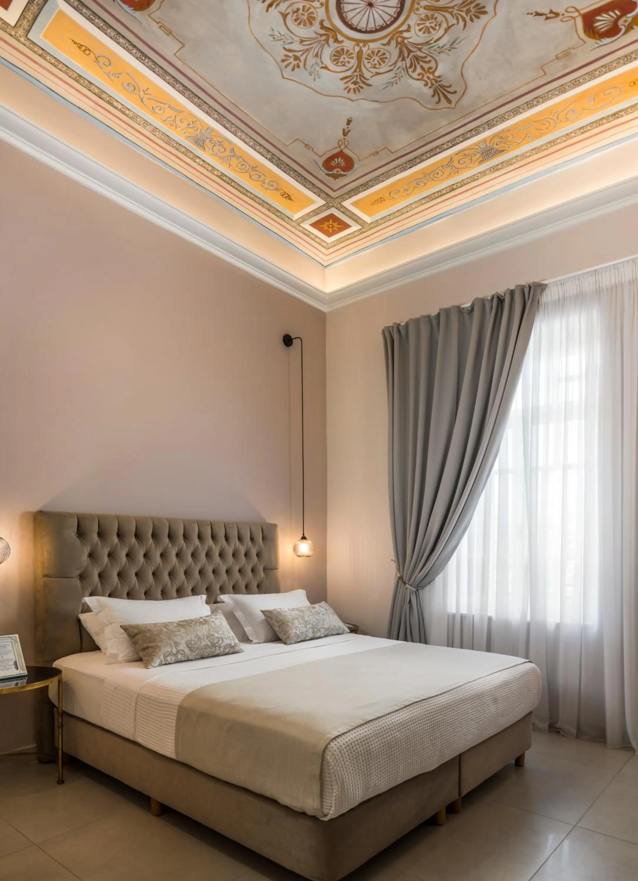 Bed in Plaza 1866 Superior City Rooms