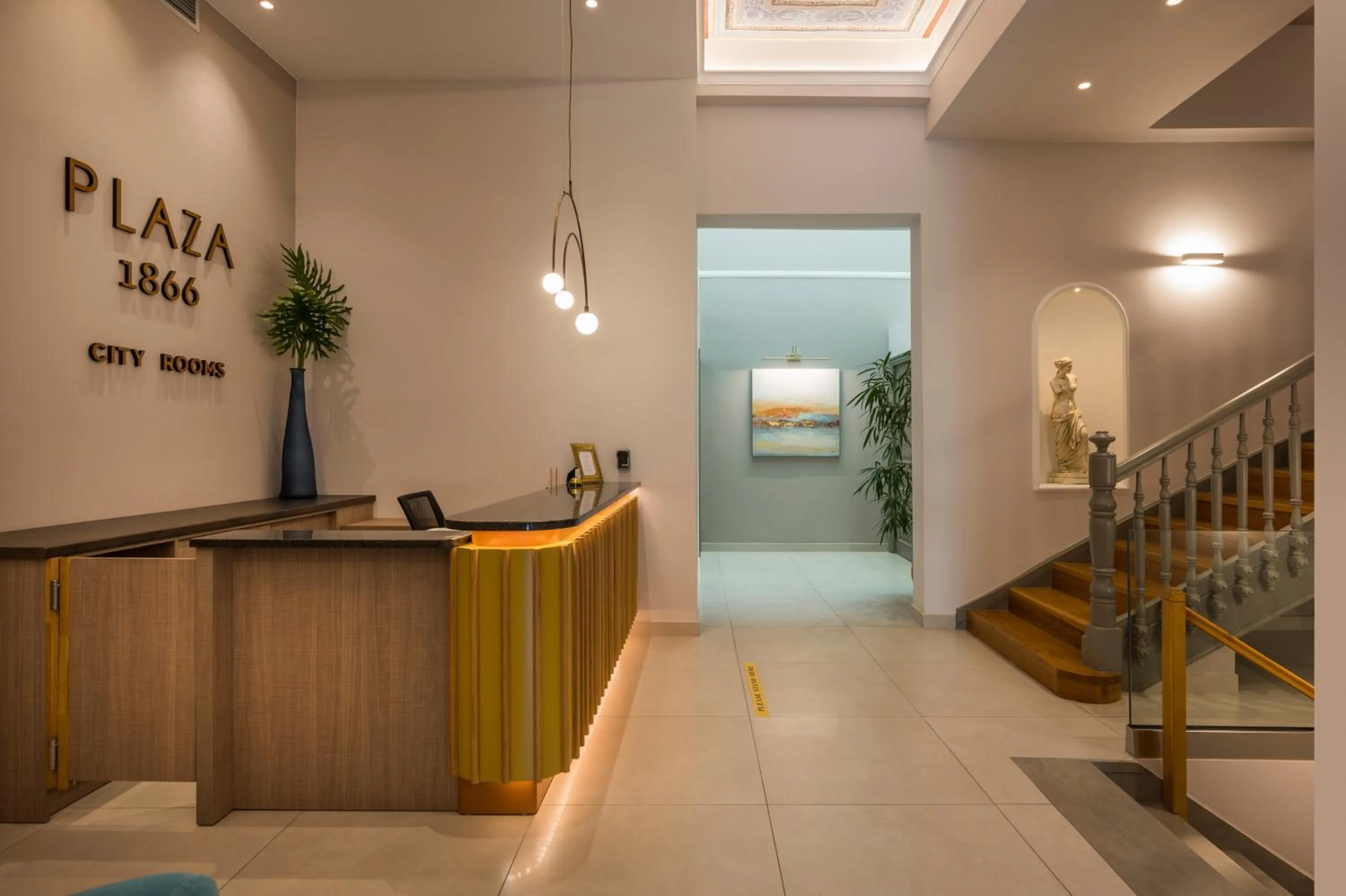 Plaza 1866 Superior City Rooms