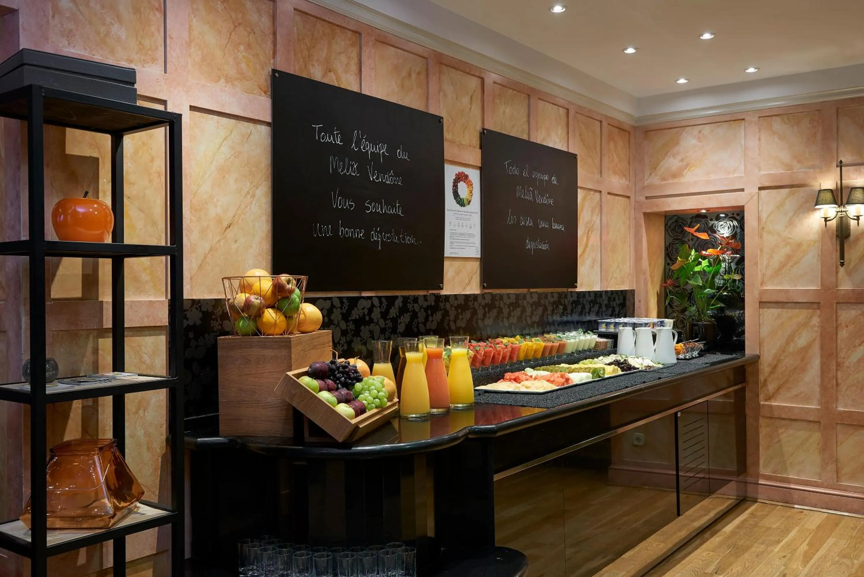 Food and drinks in Meliá Paris Vendôme