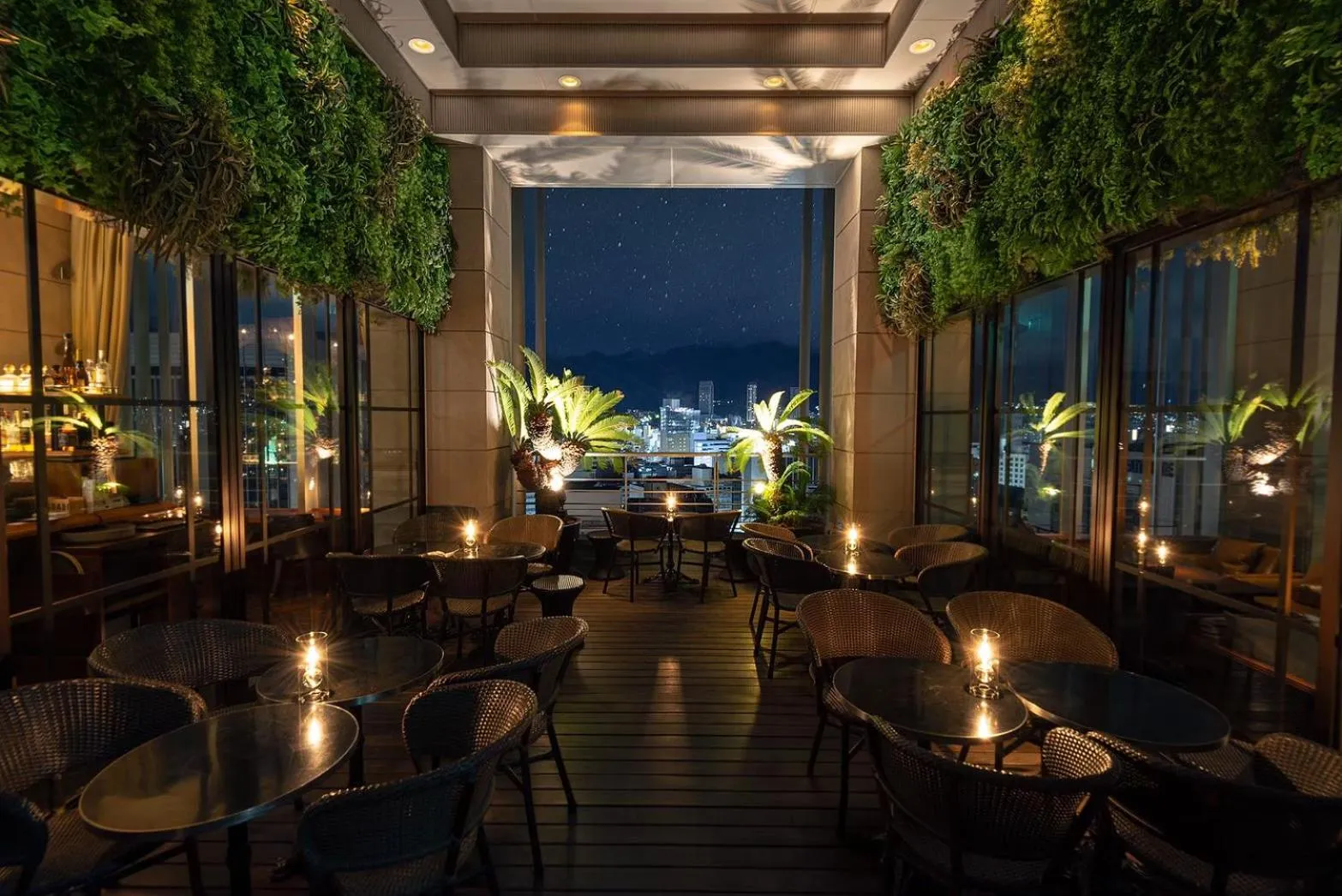 Patio in Oriental Hotel