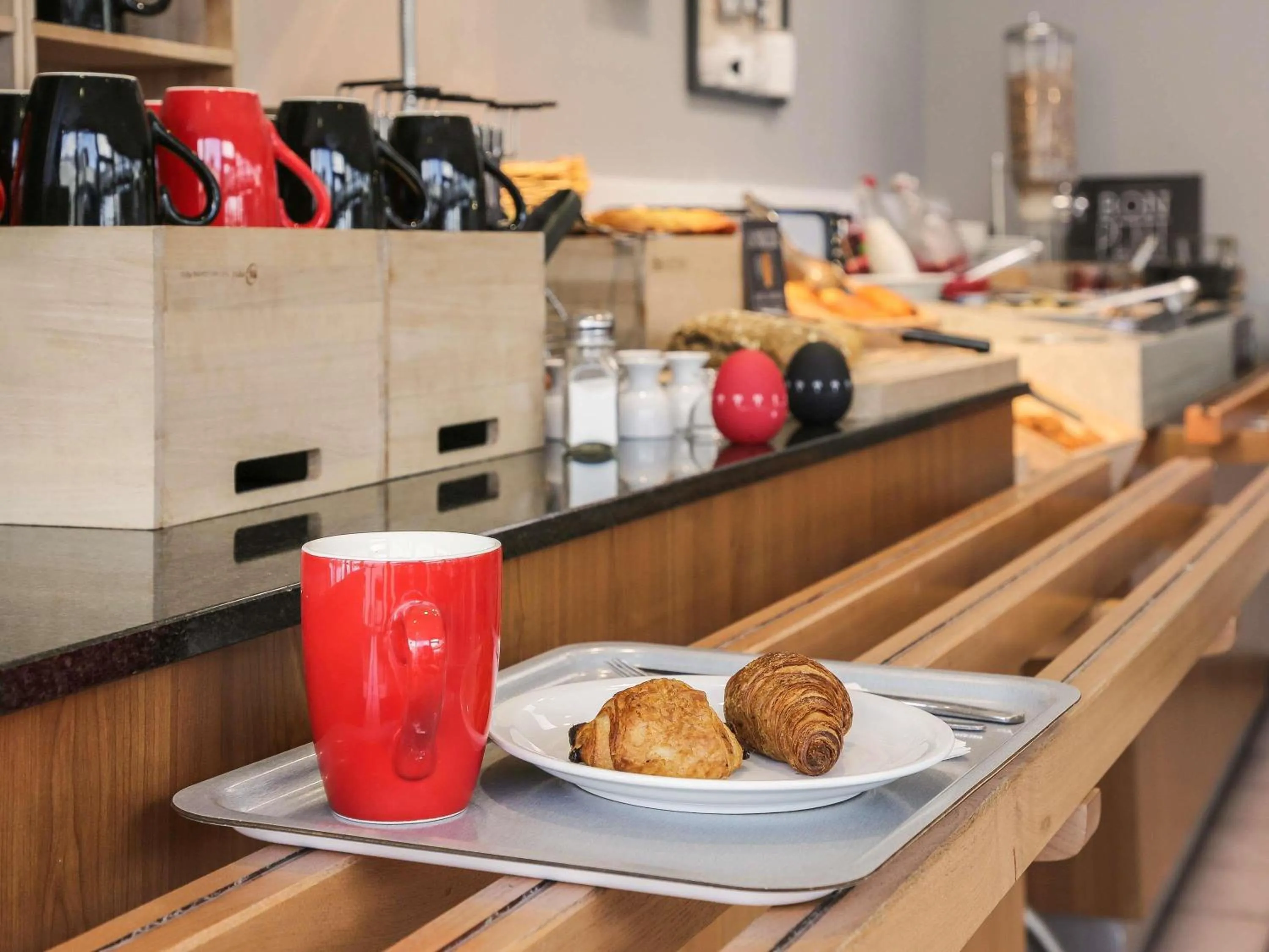 Breakfast in ibis Bourg Jasseron/Teyssonge