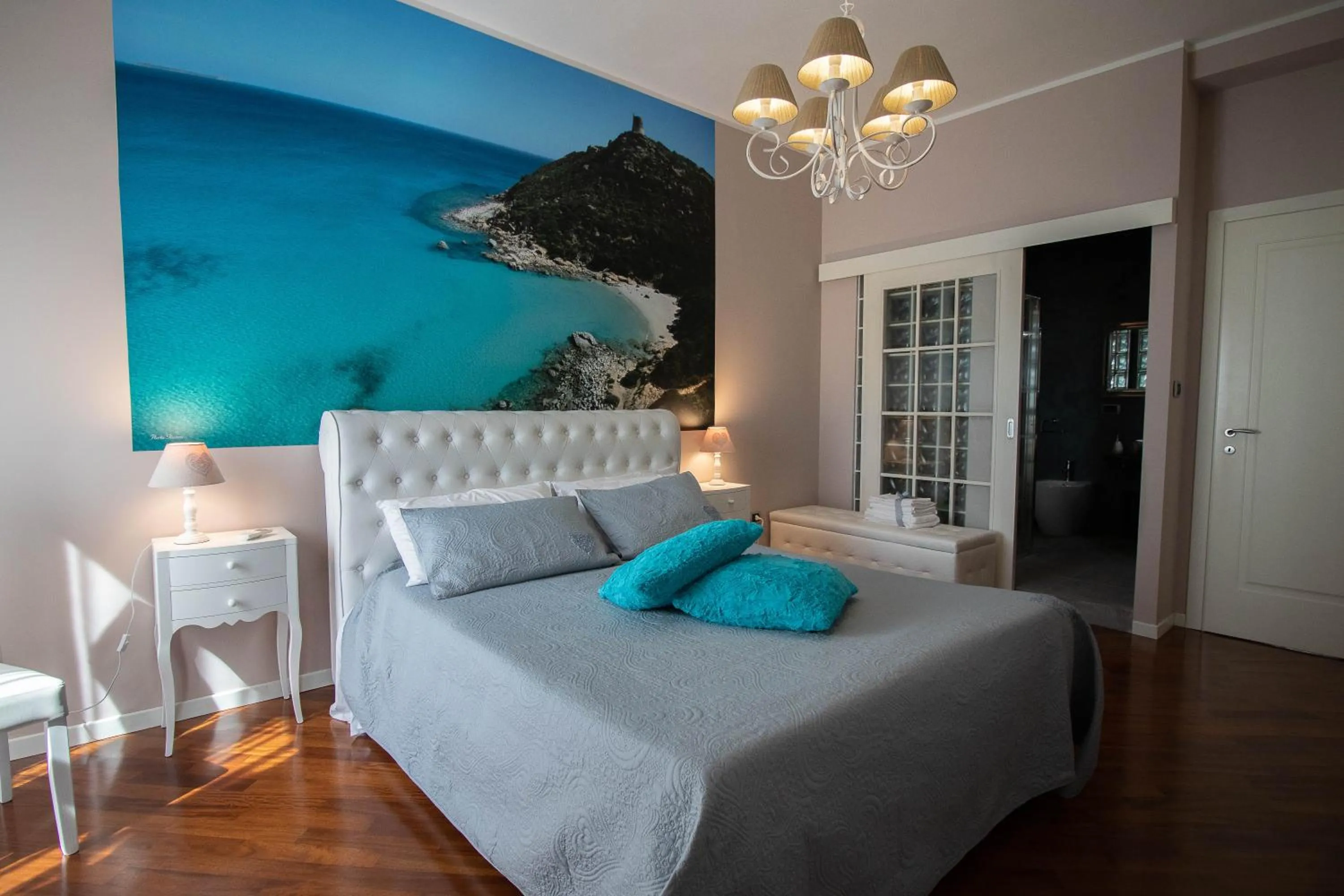 Bed in La Casa di Adele Cagliari B&B