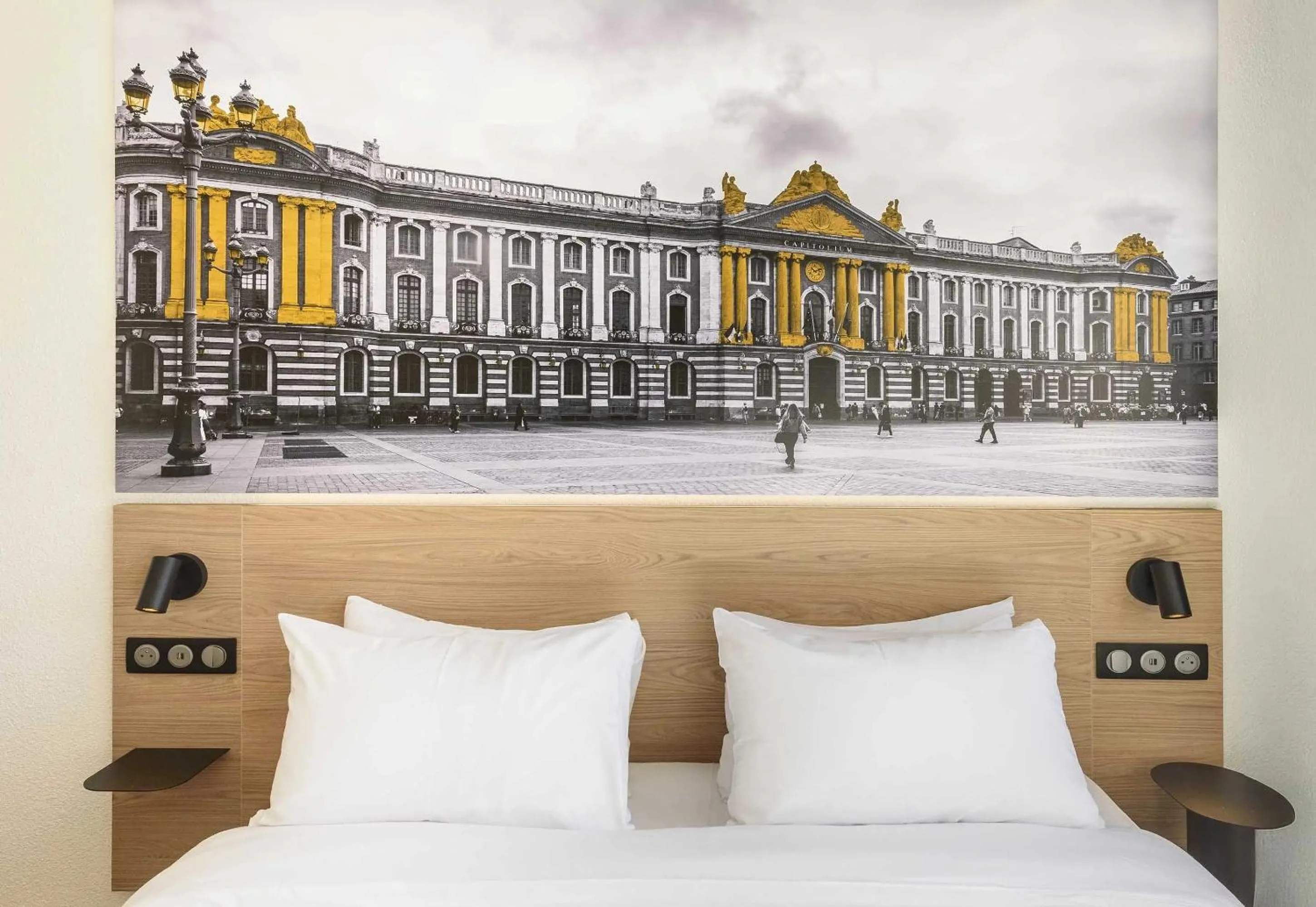 Bedroom, Bed in B&B HOTEL Toulouse Université 3 étoiles