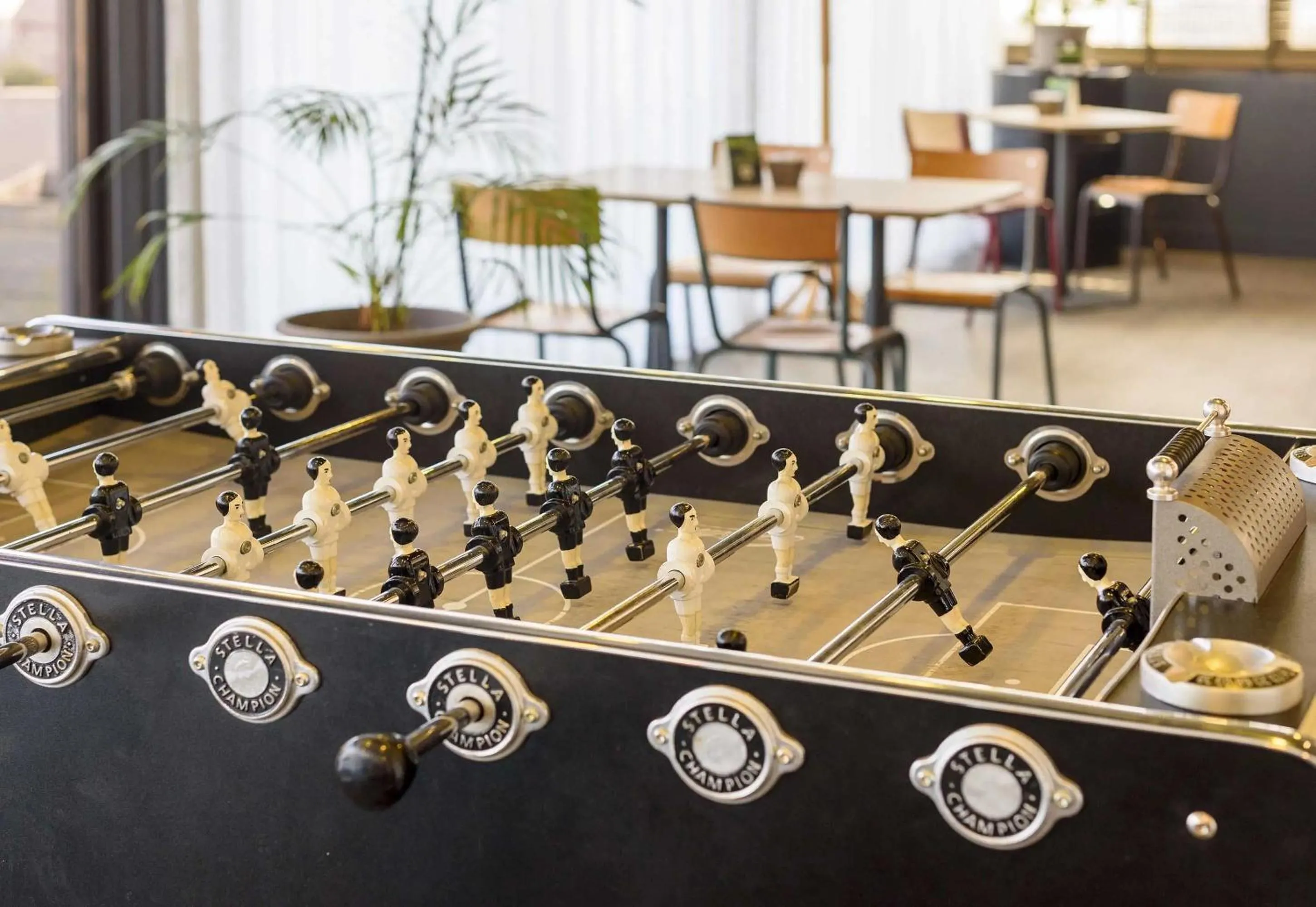 Seating area in B&B HOTEL Toulouse Université 3 étoiles