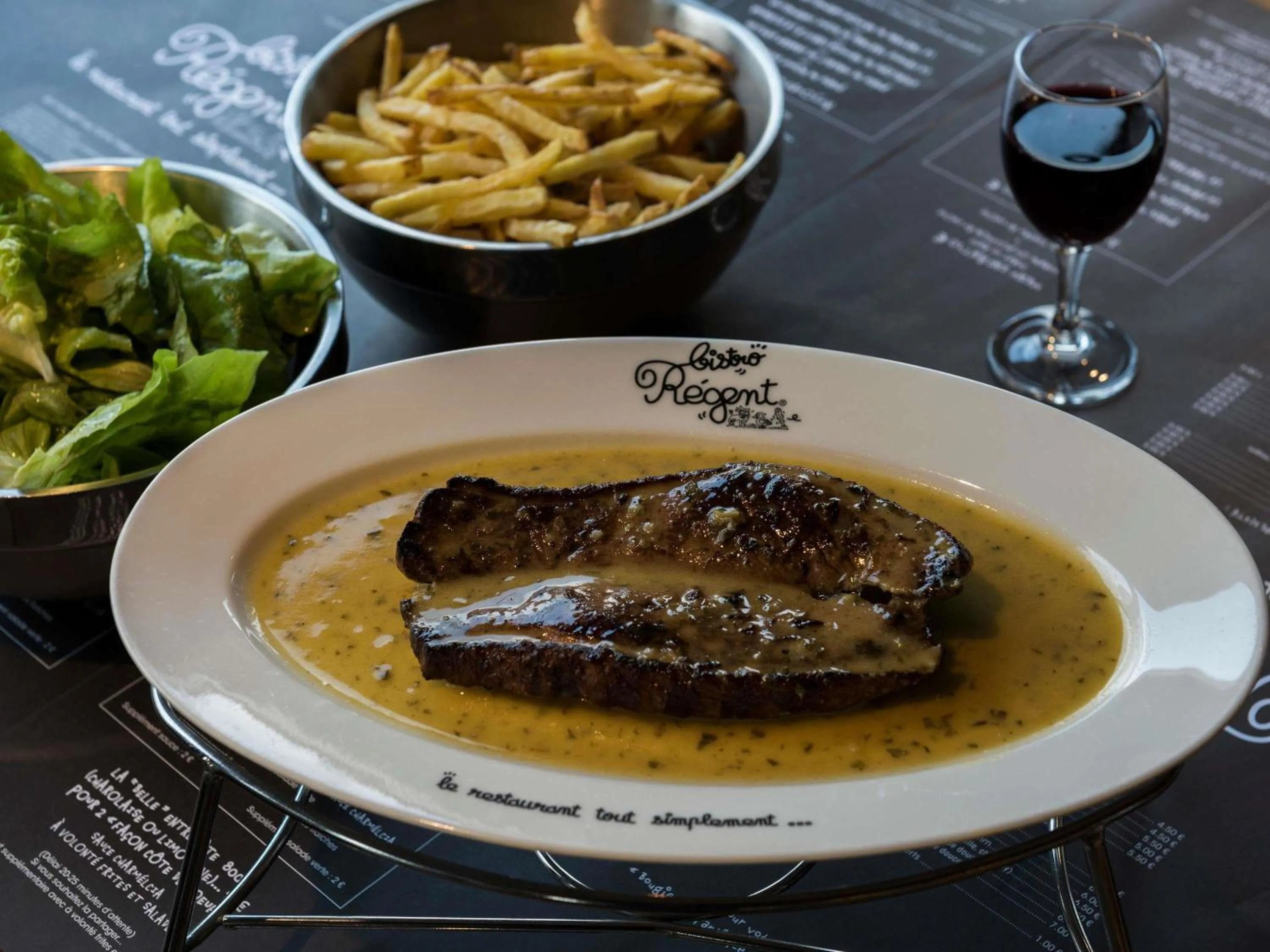 Restaurant/places to eat in ibis Tours Nord