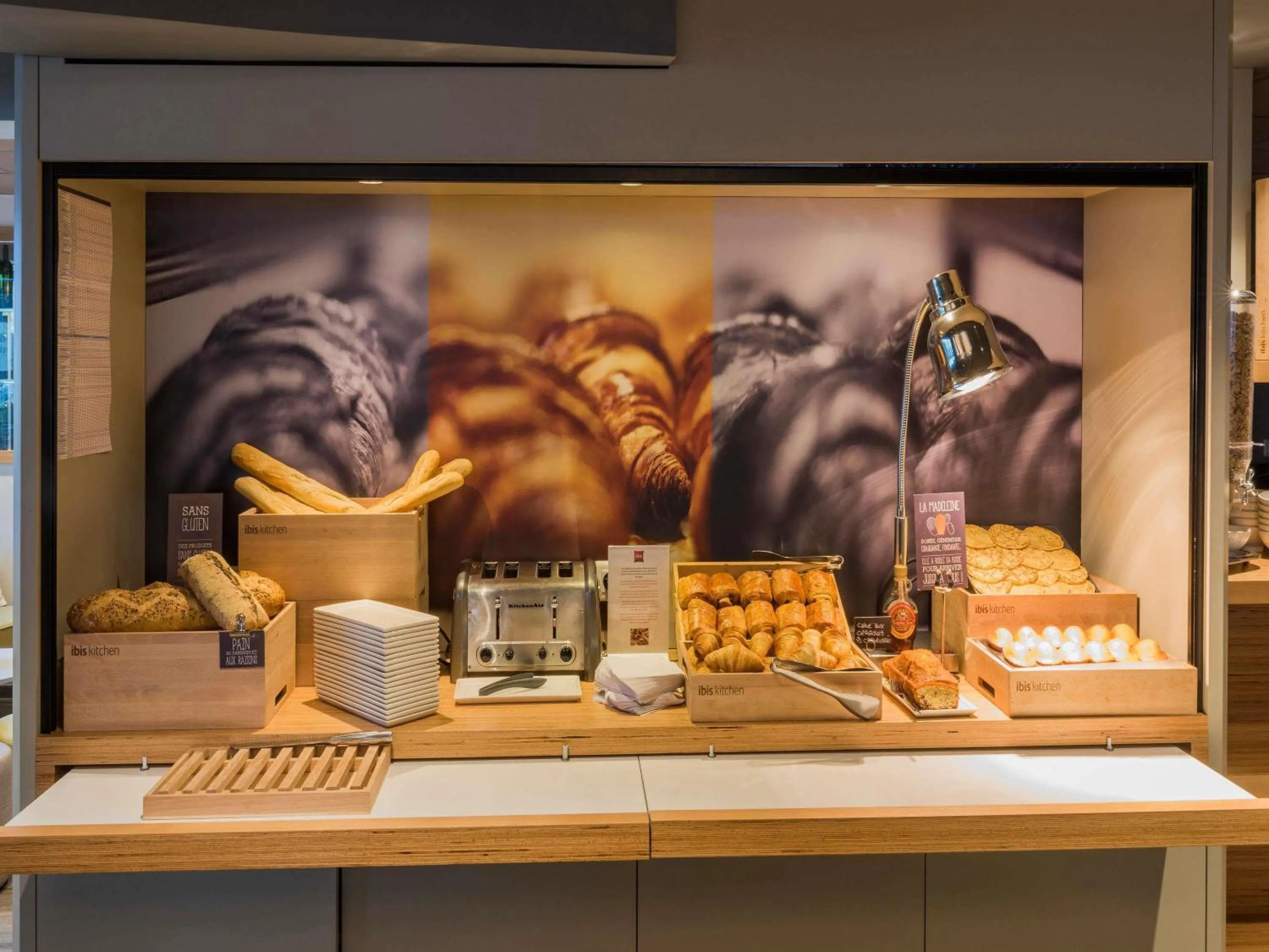 Breakfast in ibis Tours Nord