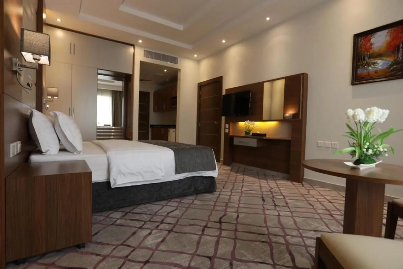 Photo of the whole room, Bed in Diamond Tower Hotel