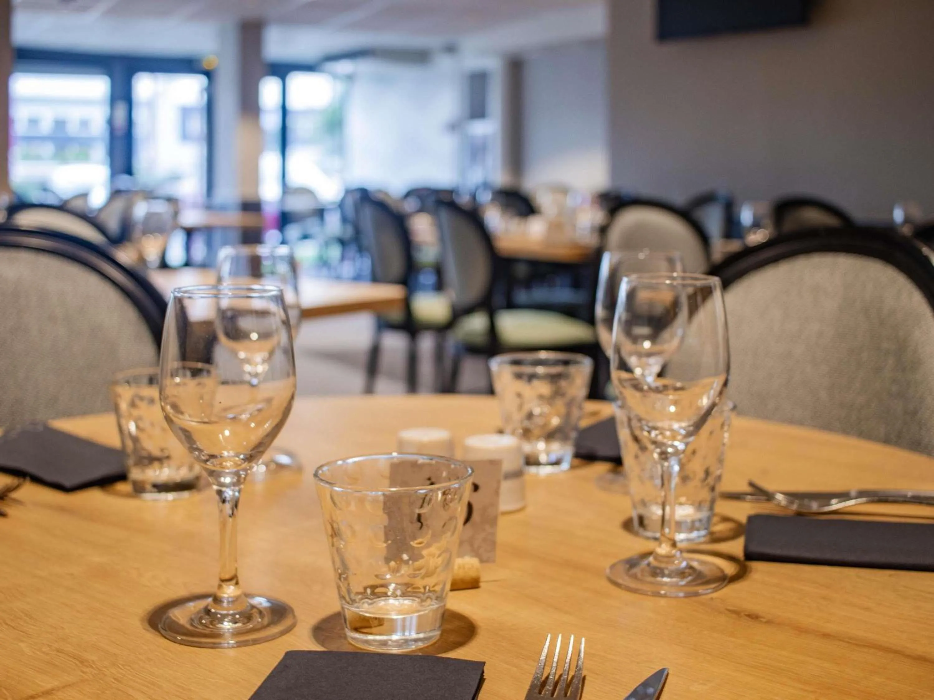 Restaurant/places to eat in ibis Rennes Beaulieu