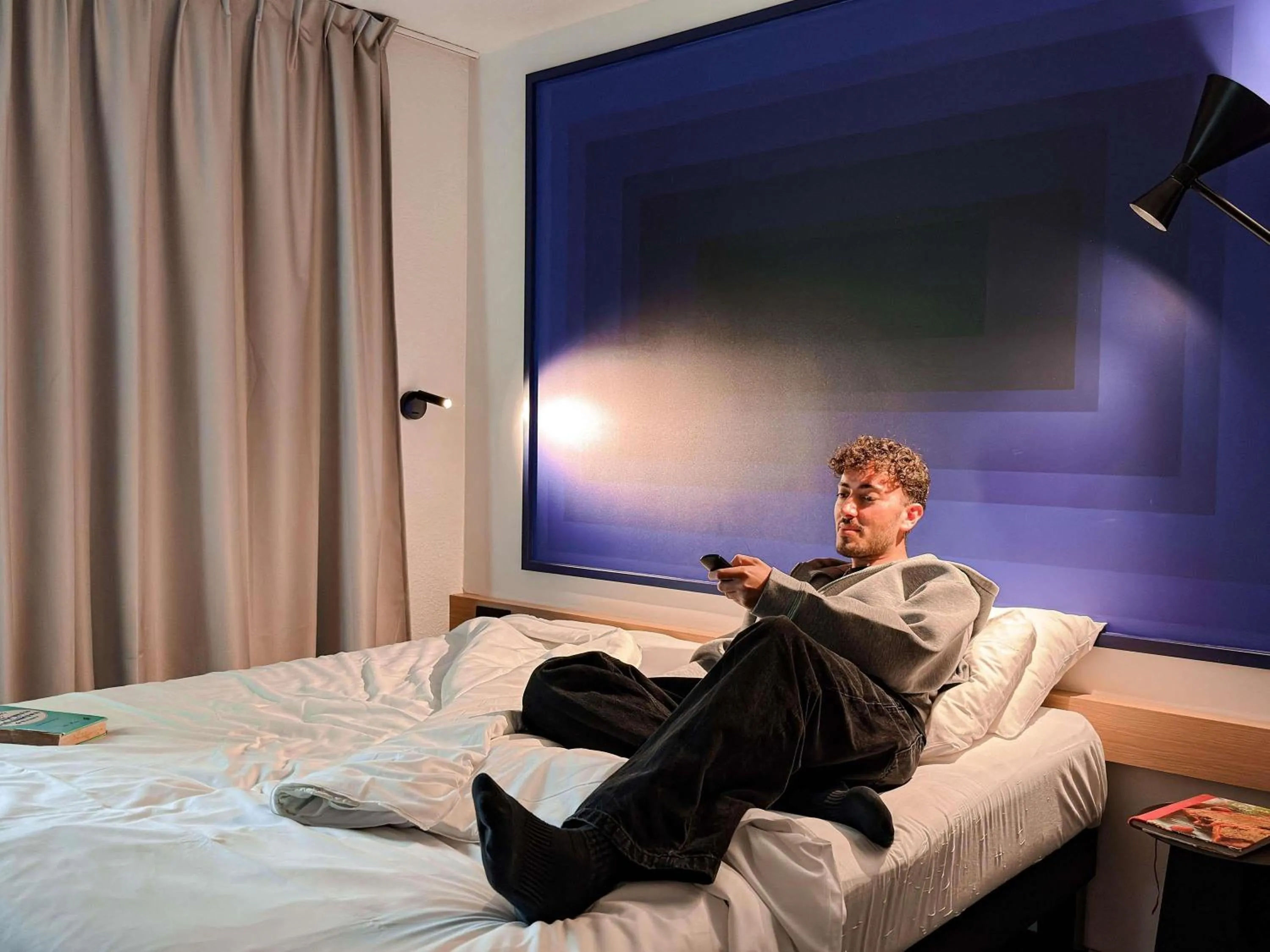 Bedroom, Bed in ibis Rennes Beaulieu