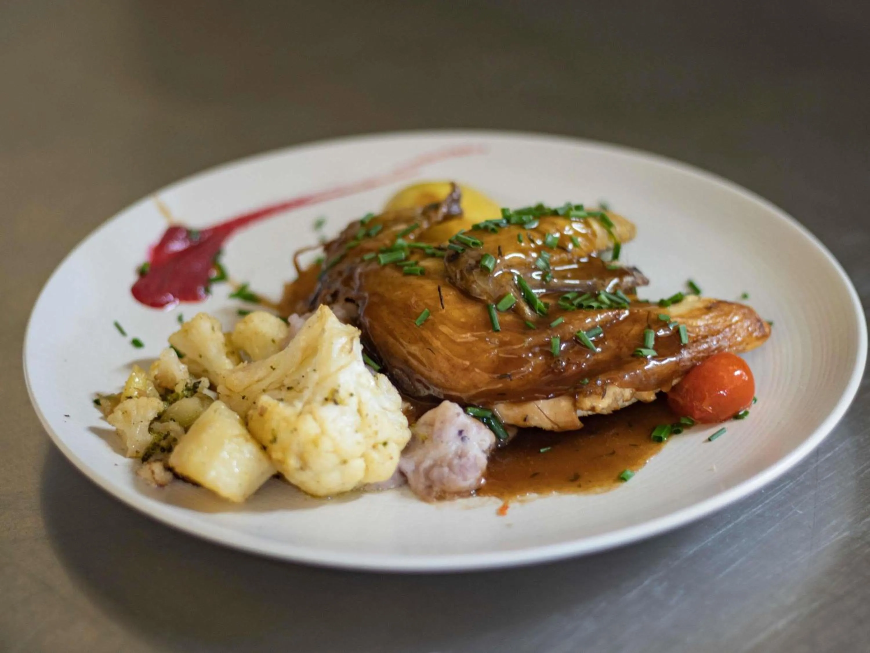 Restaurant/places to eat in ibis Rennes Beaulieu