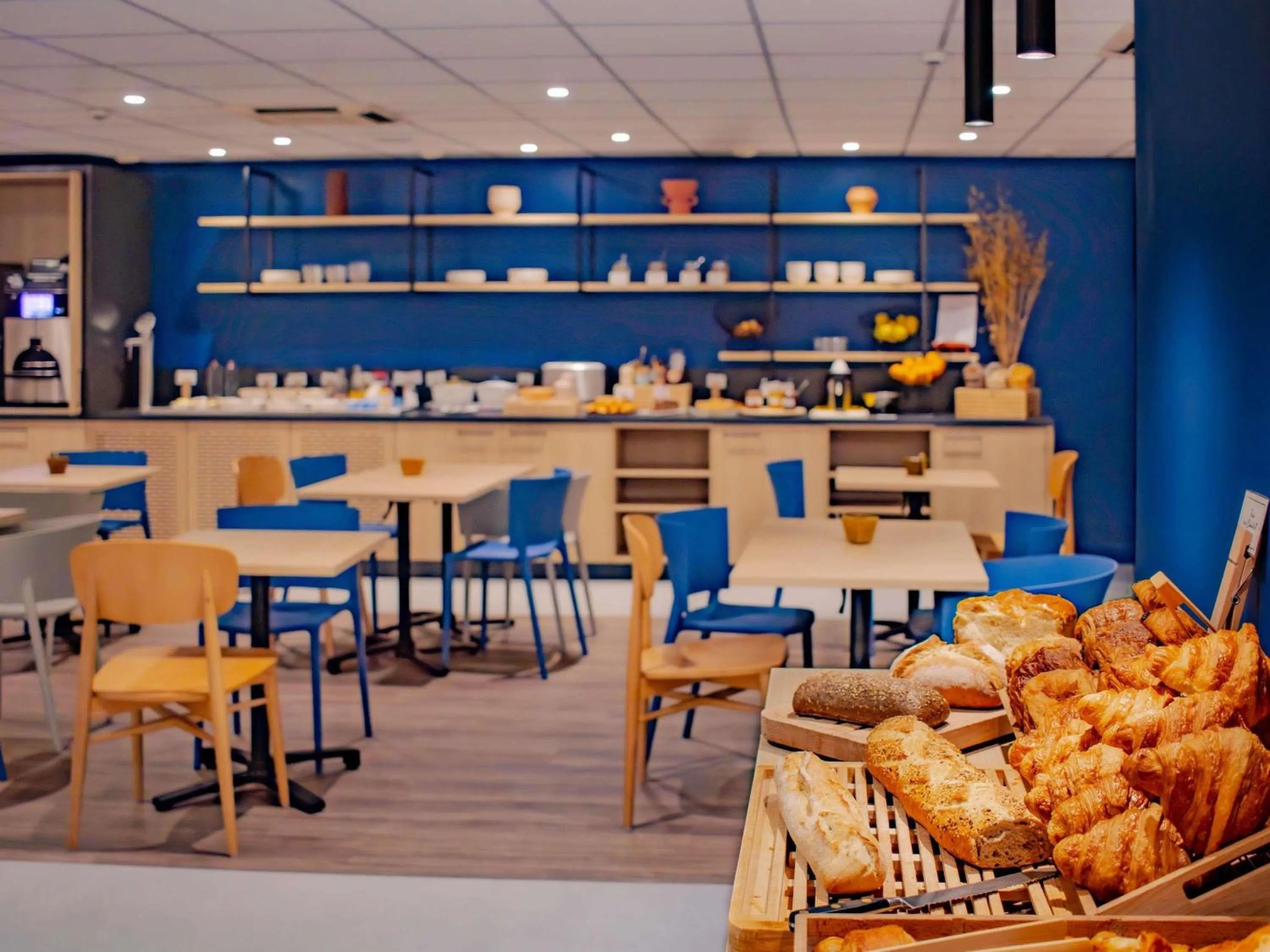 Breakfast in ibis Rennes Beaulieu