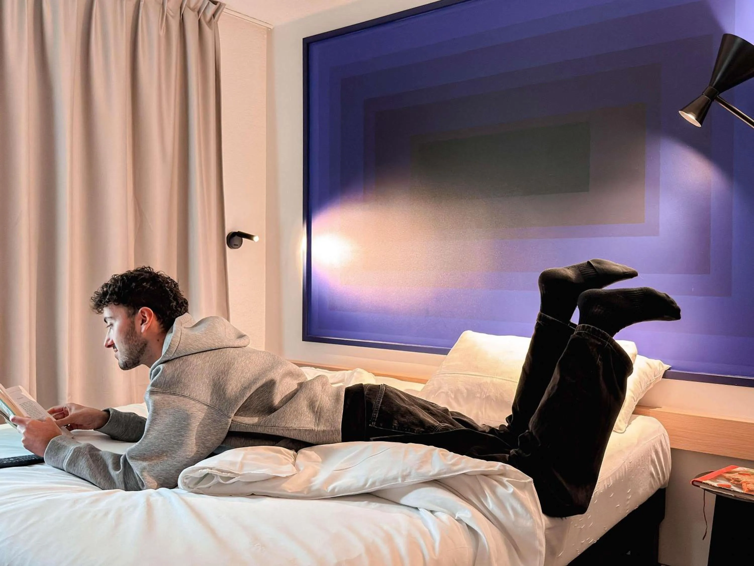 Bedroom, Bed in ibis Rennes Beaulieu