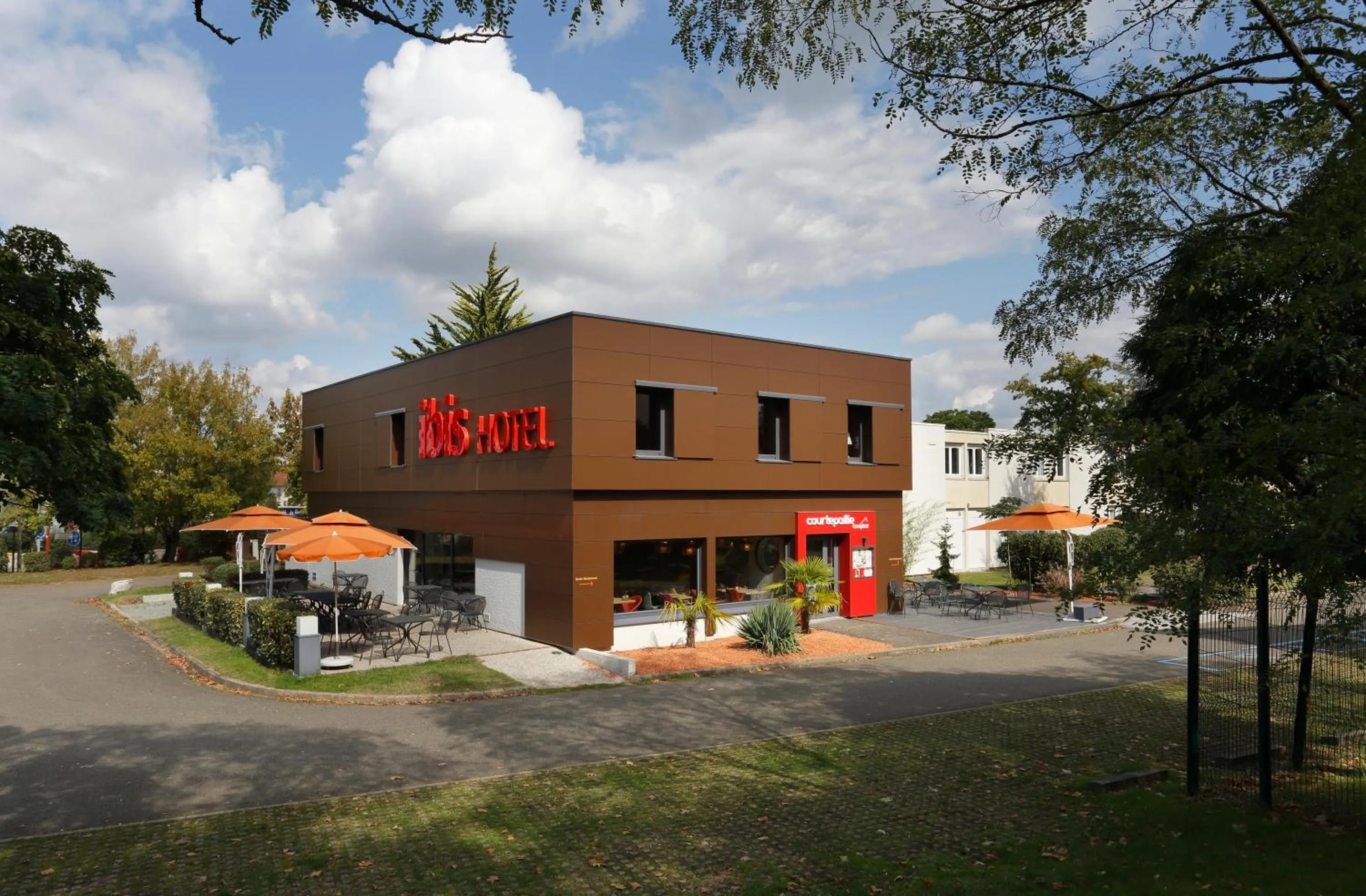 Property building in ibis Le Mans Est Pontlieue