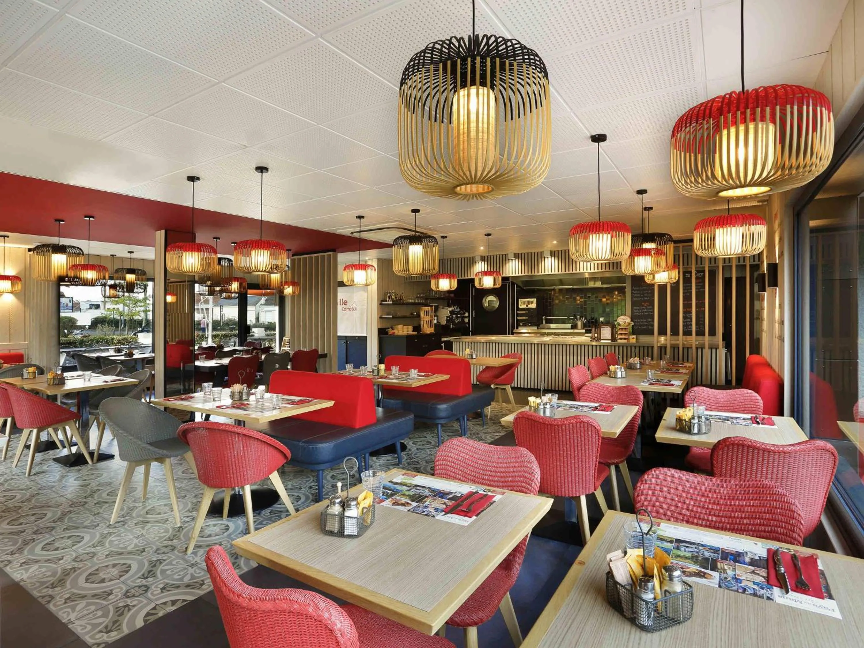 Restaurant/places to eat in ibis Le Mans Est Pontlieue