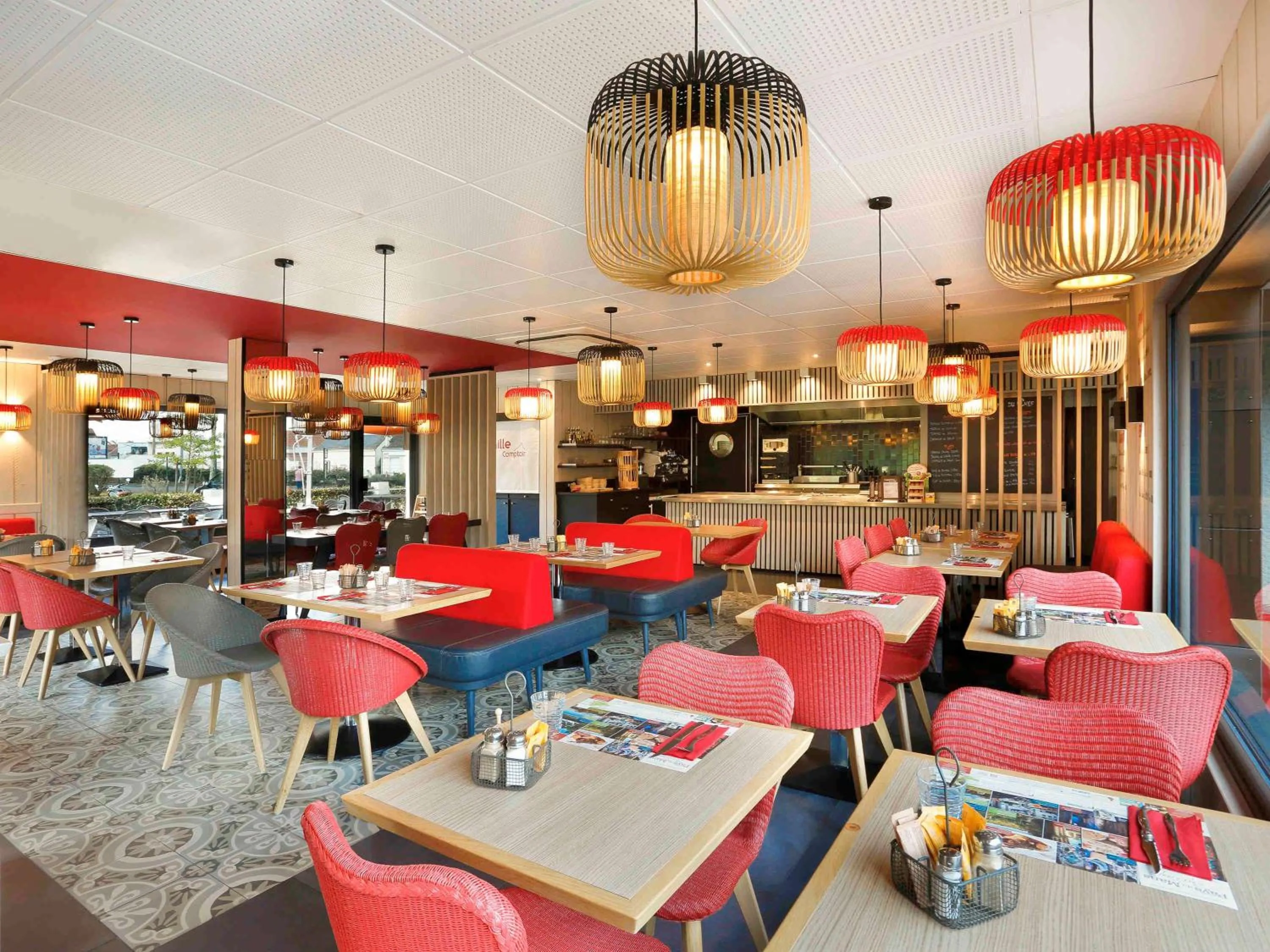 Restaurant/places to eat in ibis Le Mans Est Pontlieue