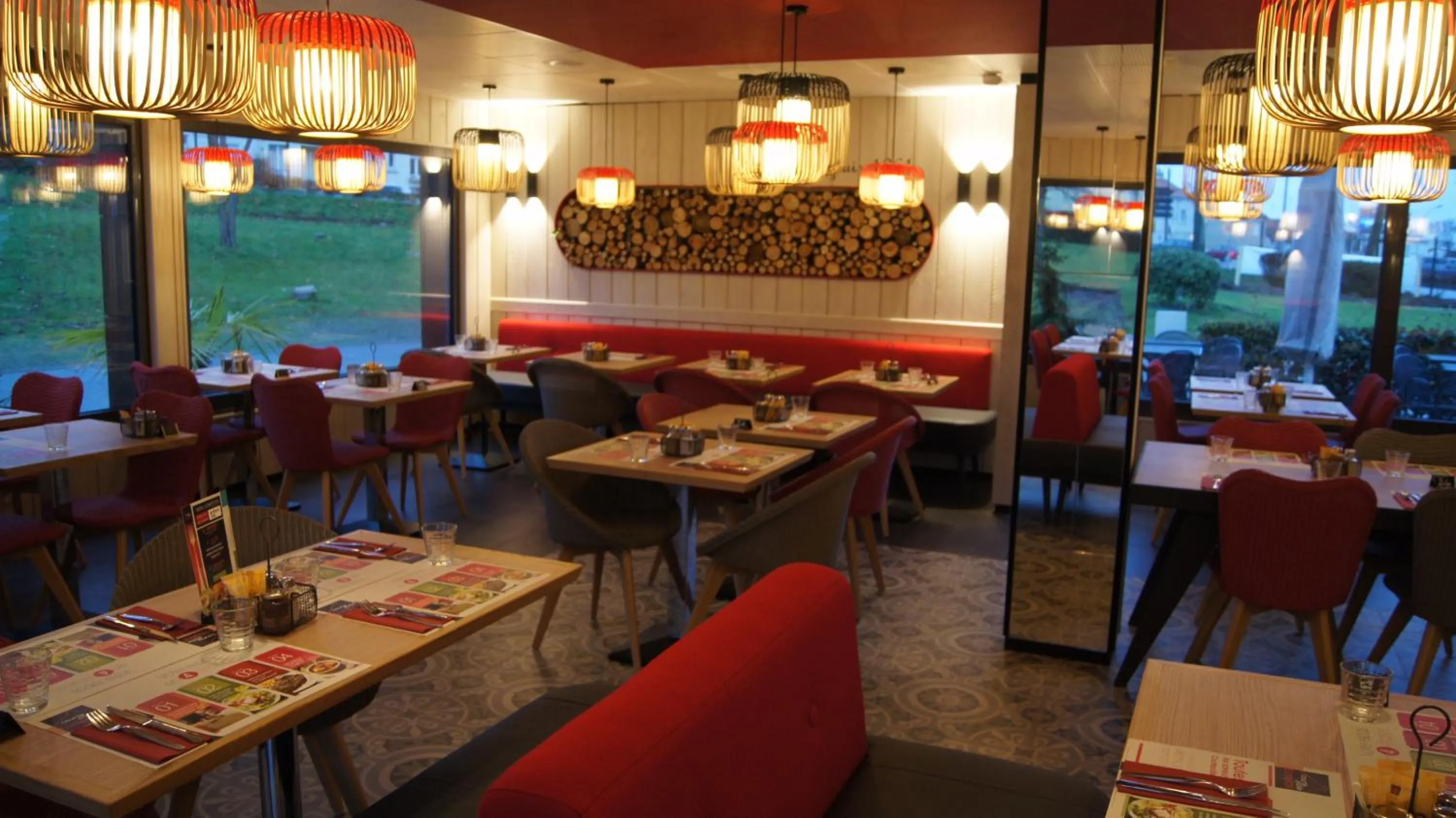 Restaurant/places to eat in ibis Le Mans Est Pontlieue