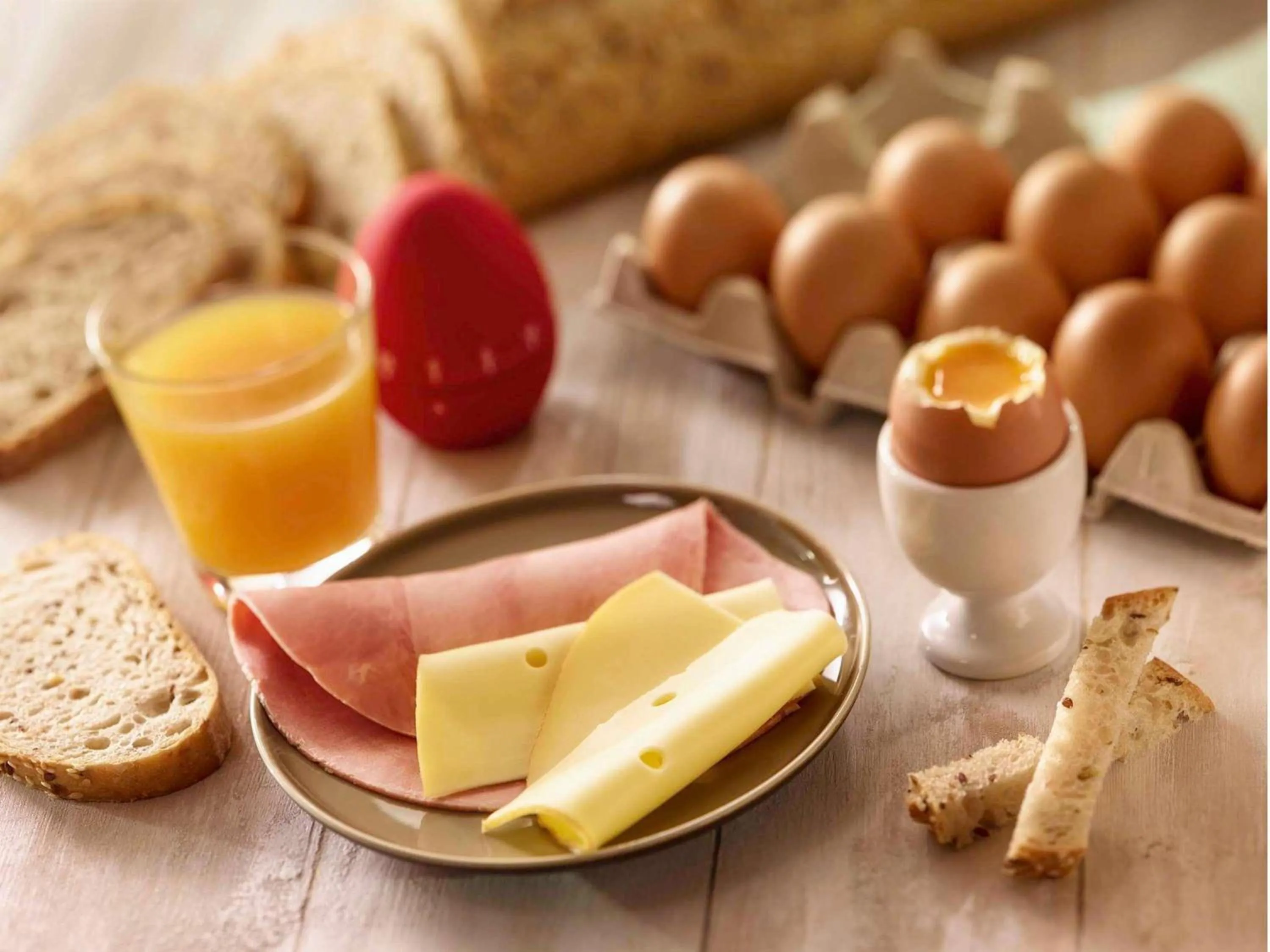 Breakfast in ibis Paris la Défense Esplanade