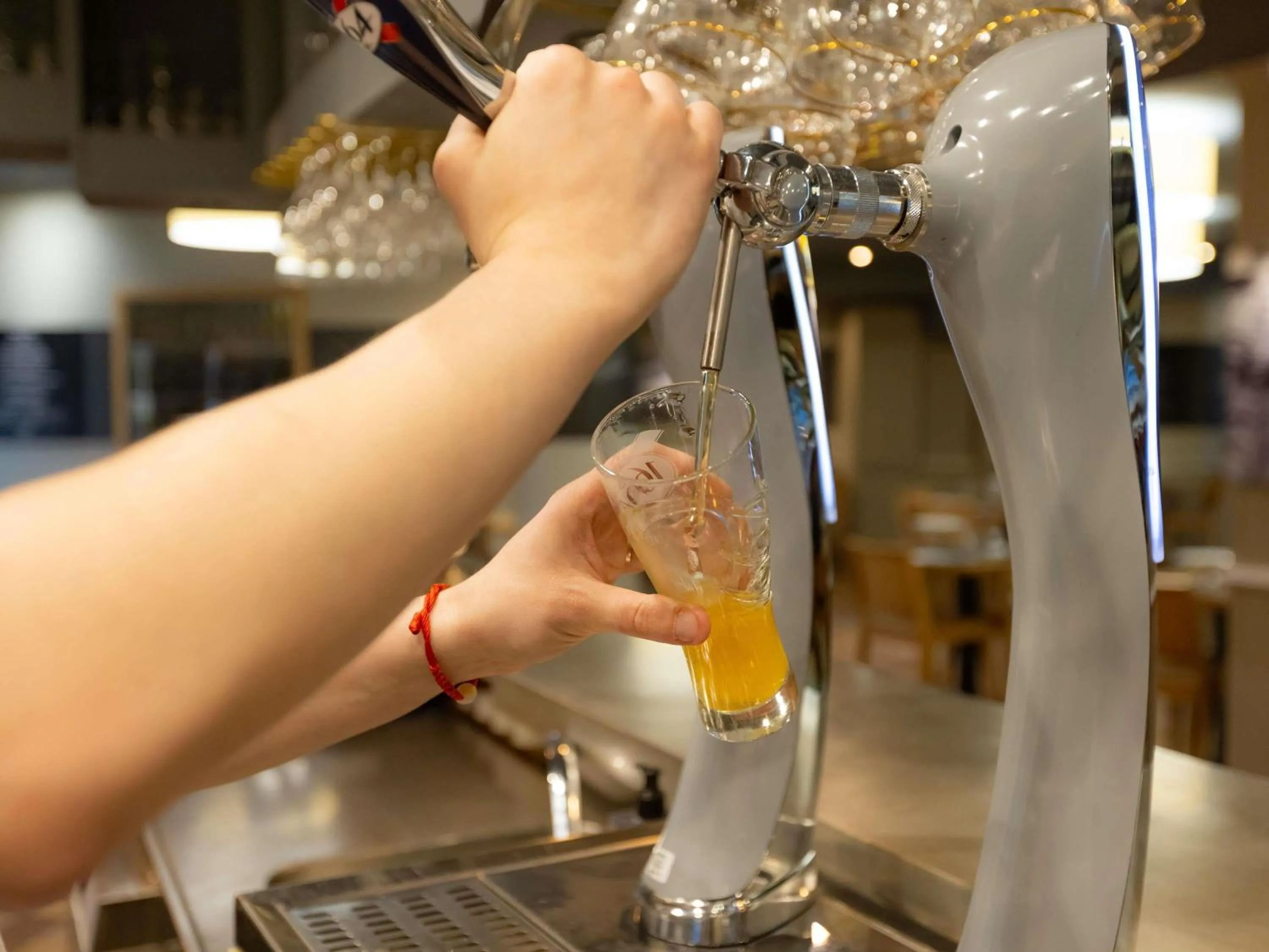 Lounge or bar in ibis Besançon Centre la City