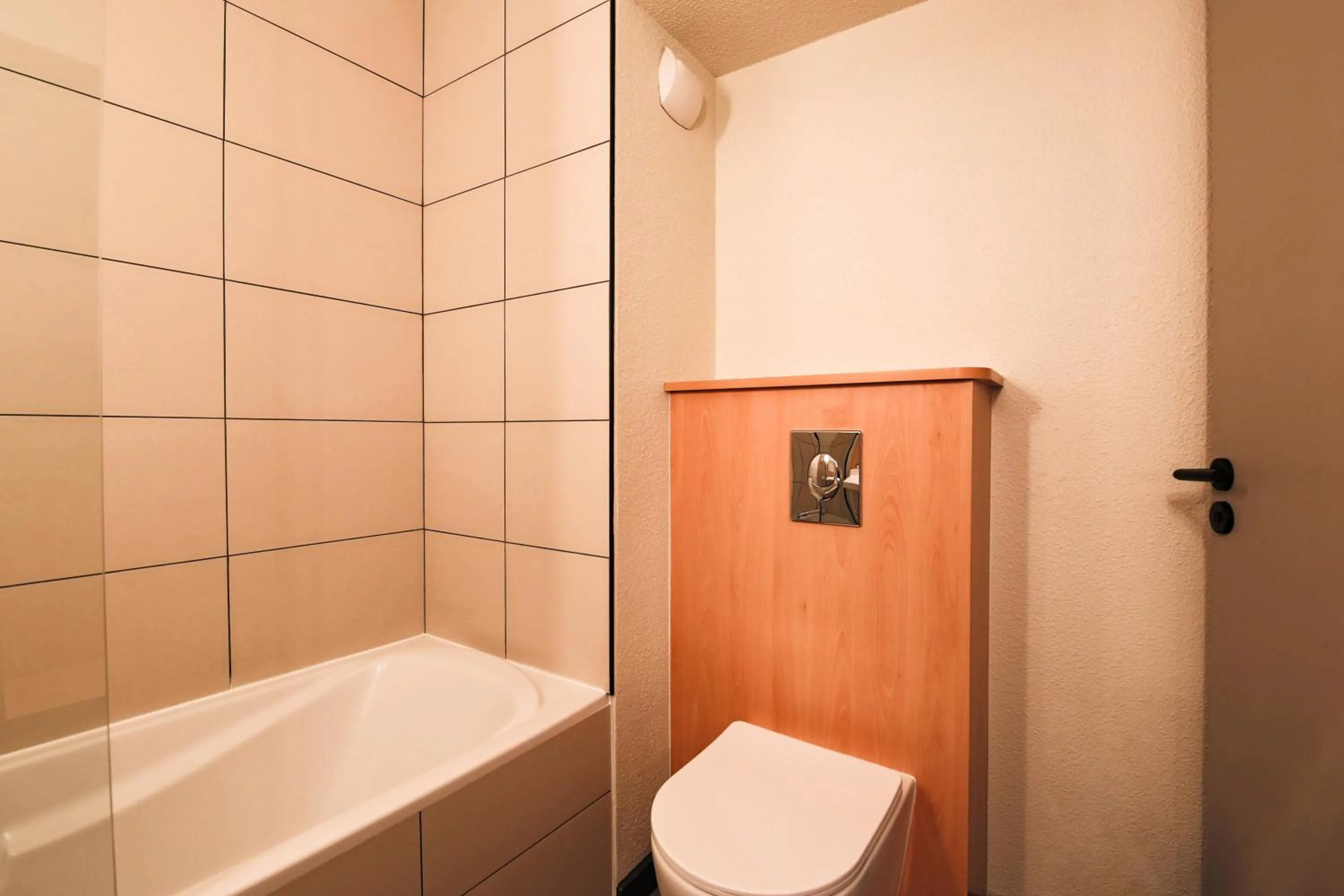 Bedroom in easyHotel Nice Old Town