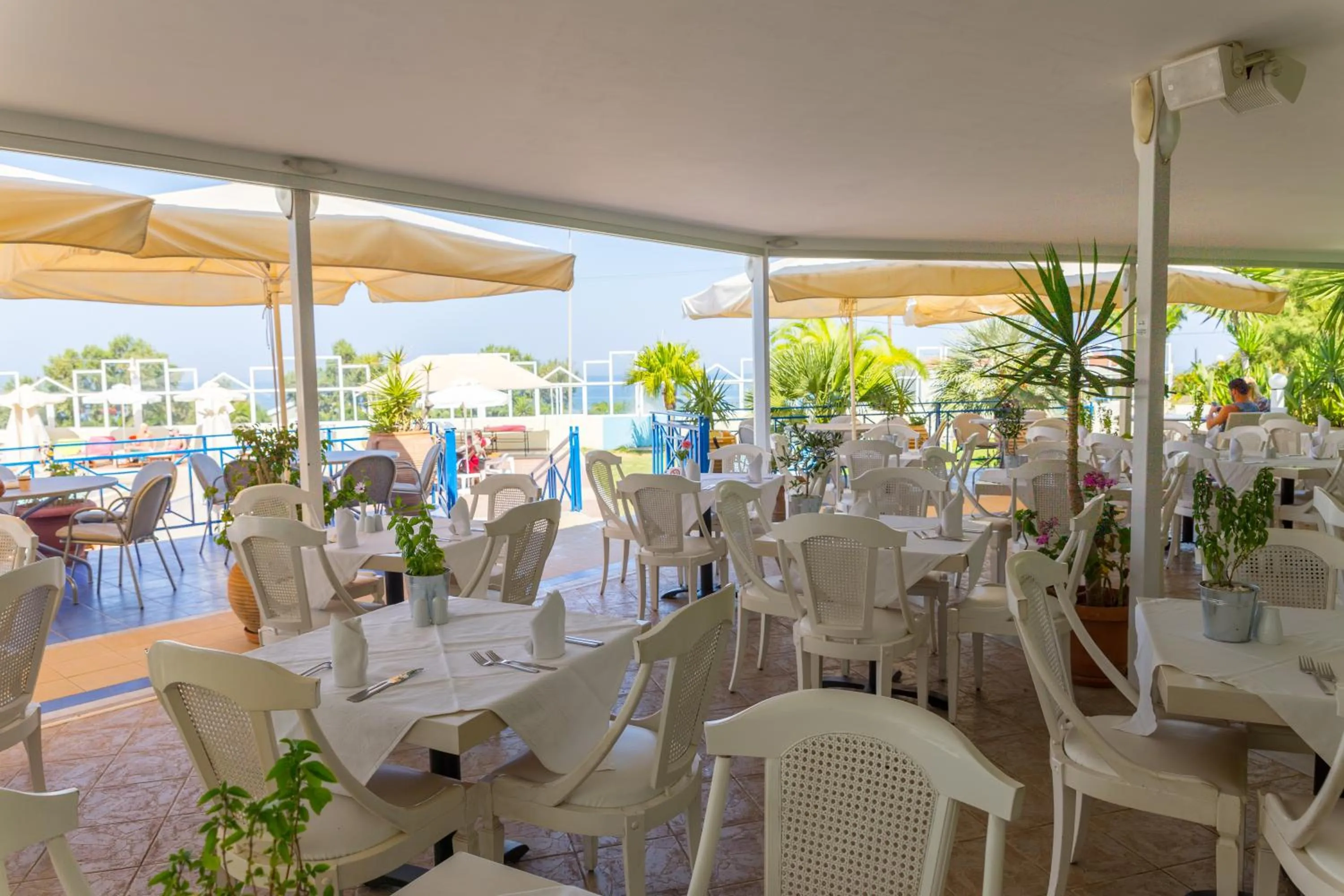 Restaurant/places to eat in Rethymno Mare Royal & Water Park