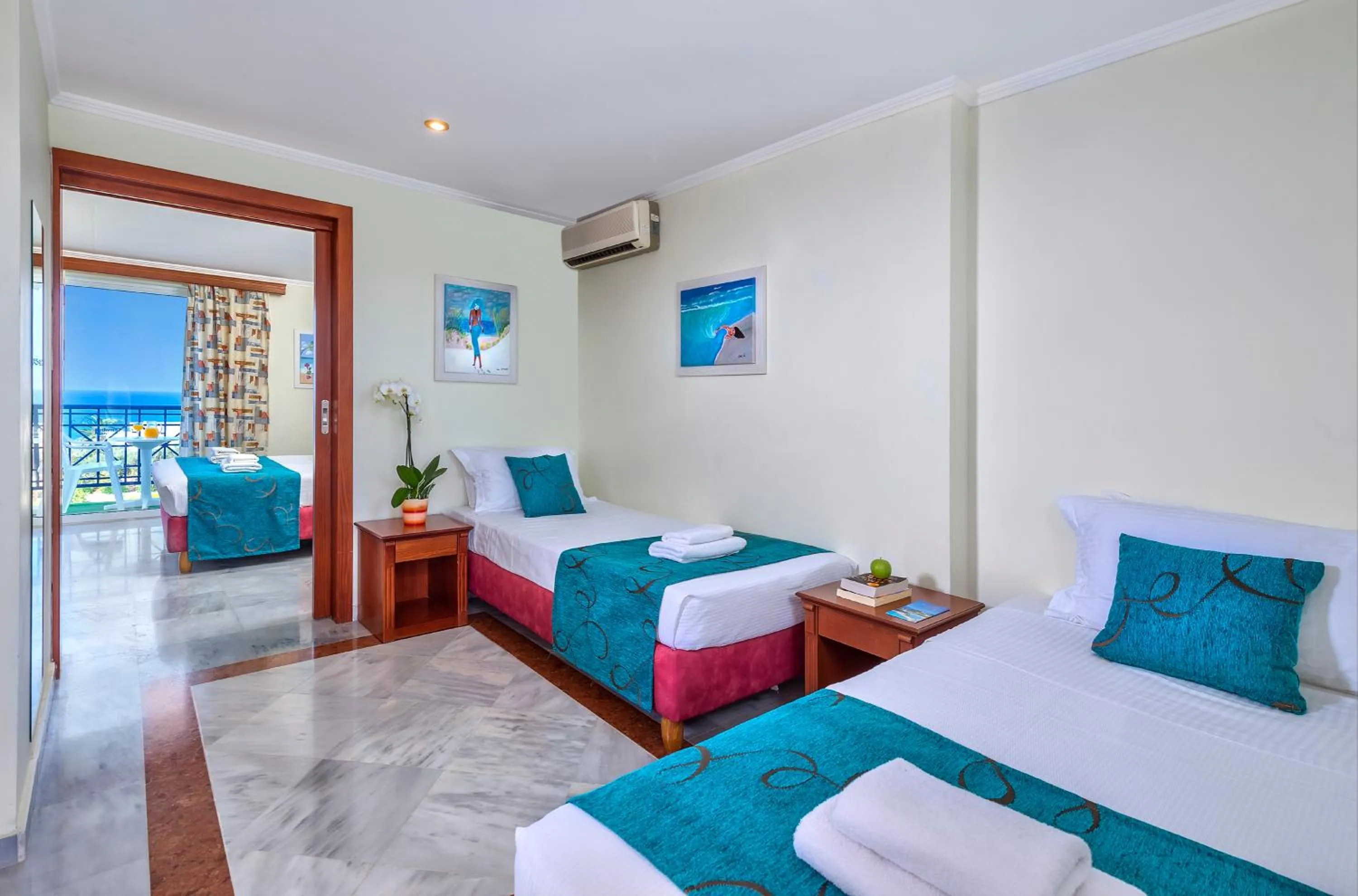 Sea view, Bed in Rethymno Mare & Water Park