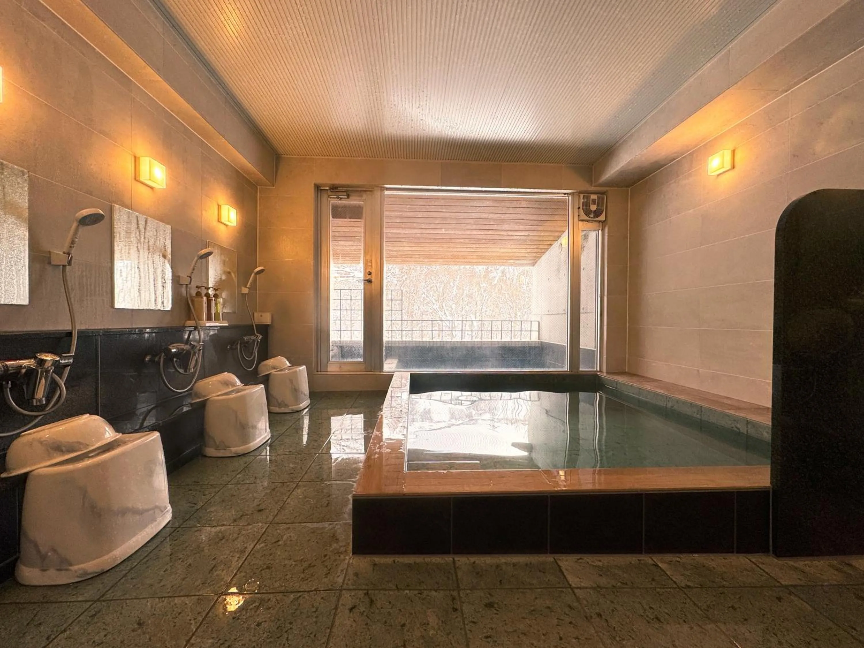 Public Bath in the Kinta Naeba