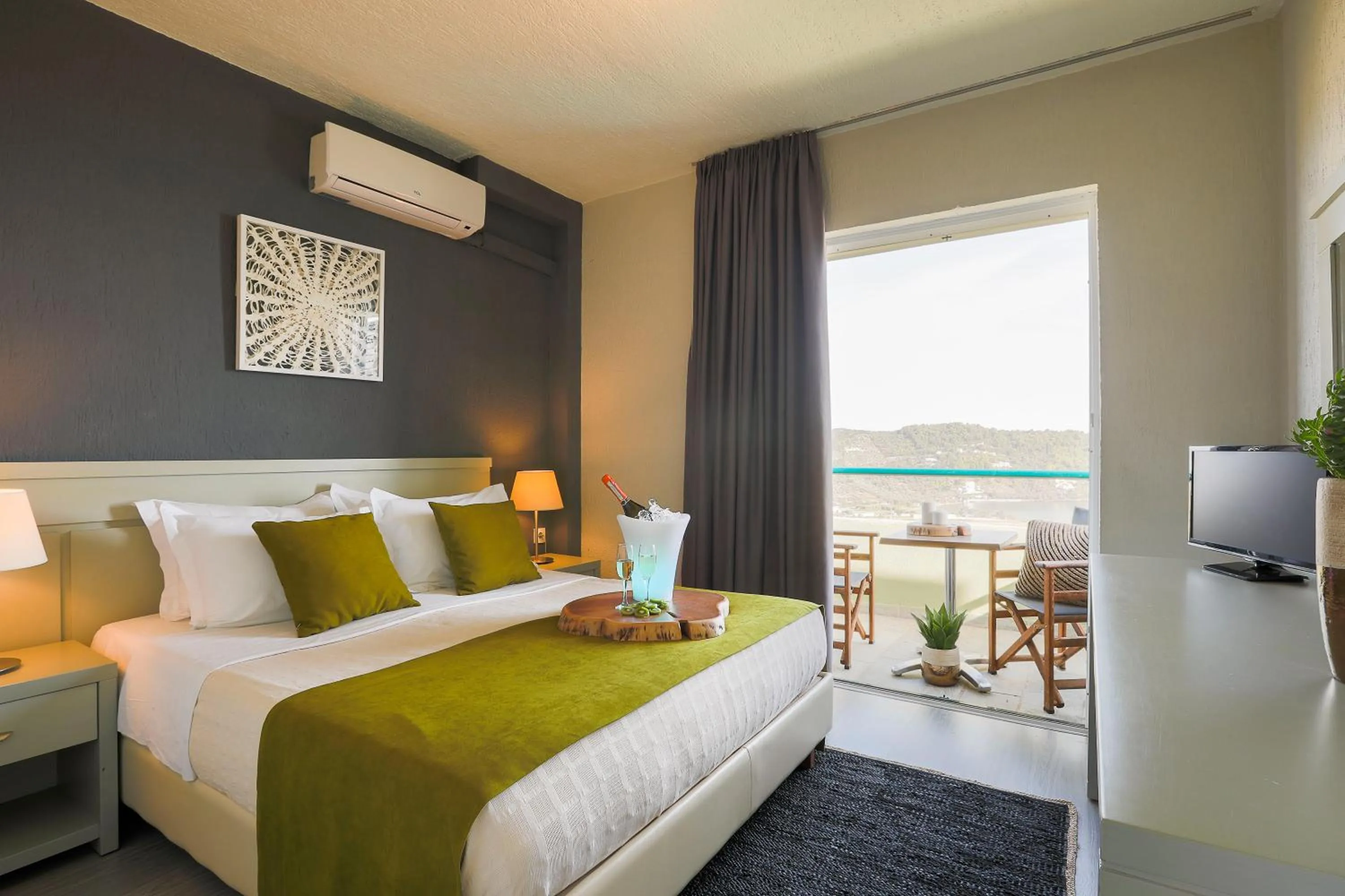 Bedroom, Bed in Vigles Sea View, Philian Hotels and Resorts
