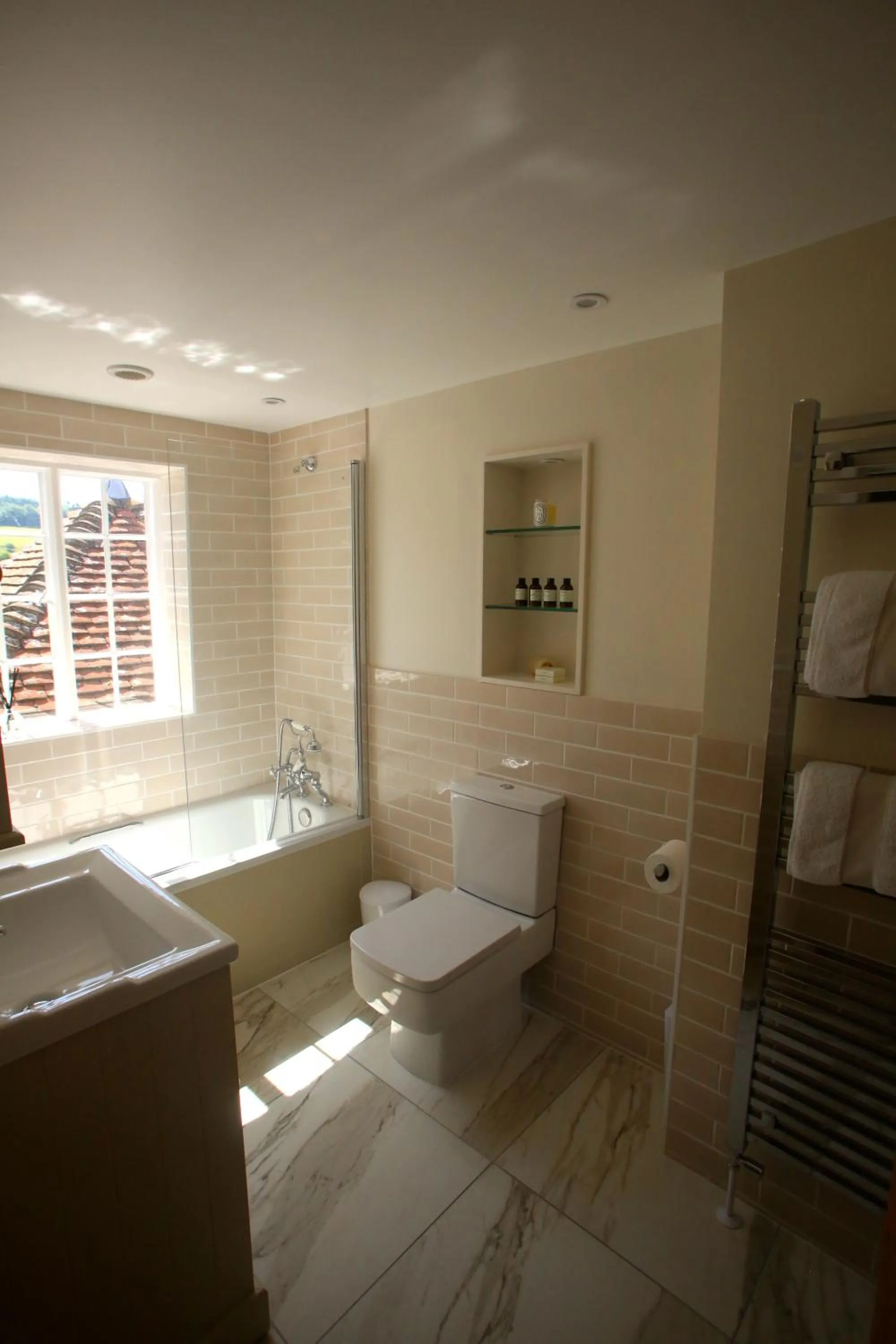 Bathroom in Charlton End - Goodwood Events