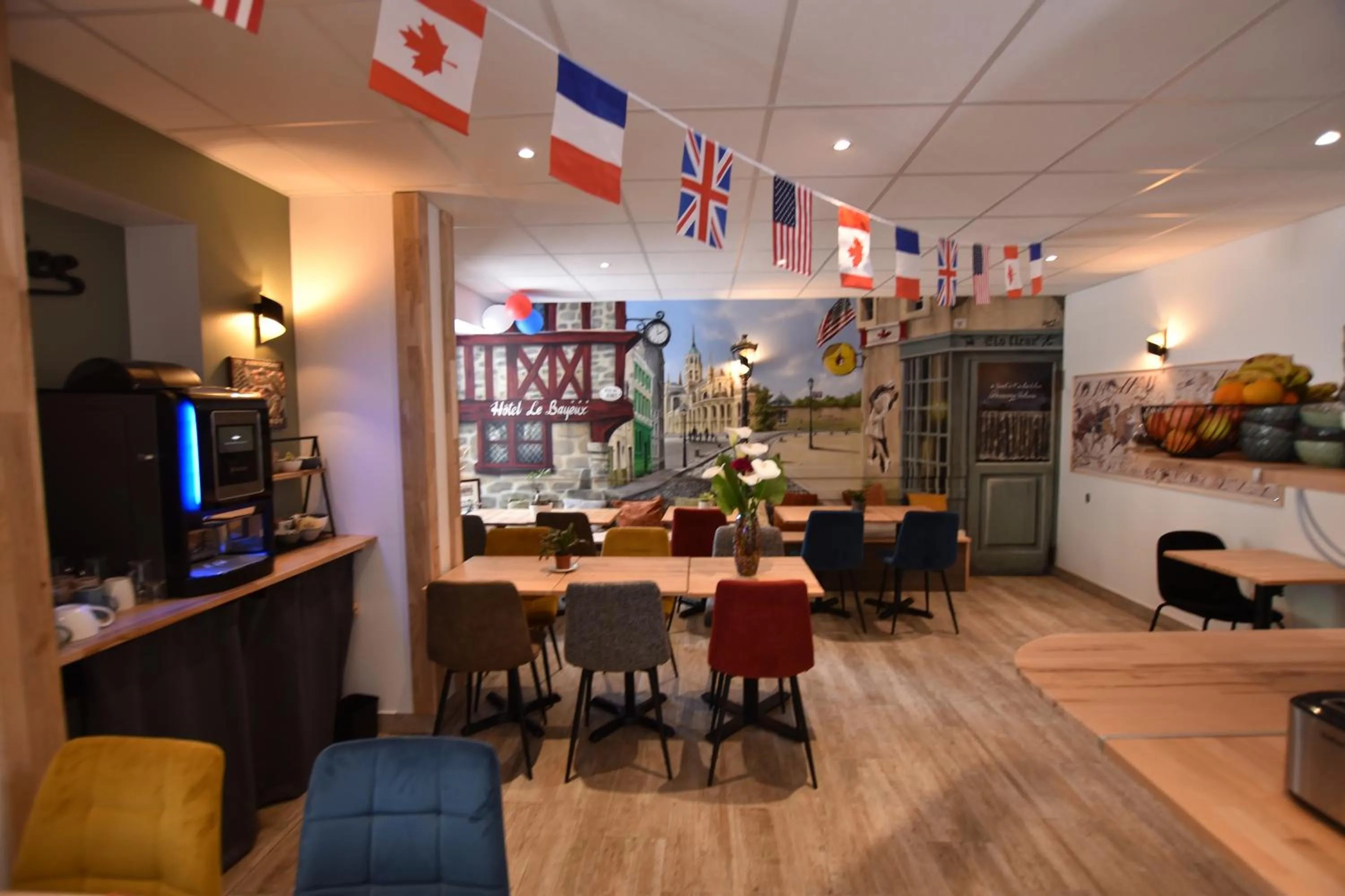 Breakfast in Hôtel Le Bayeux