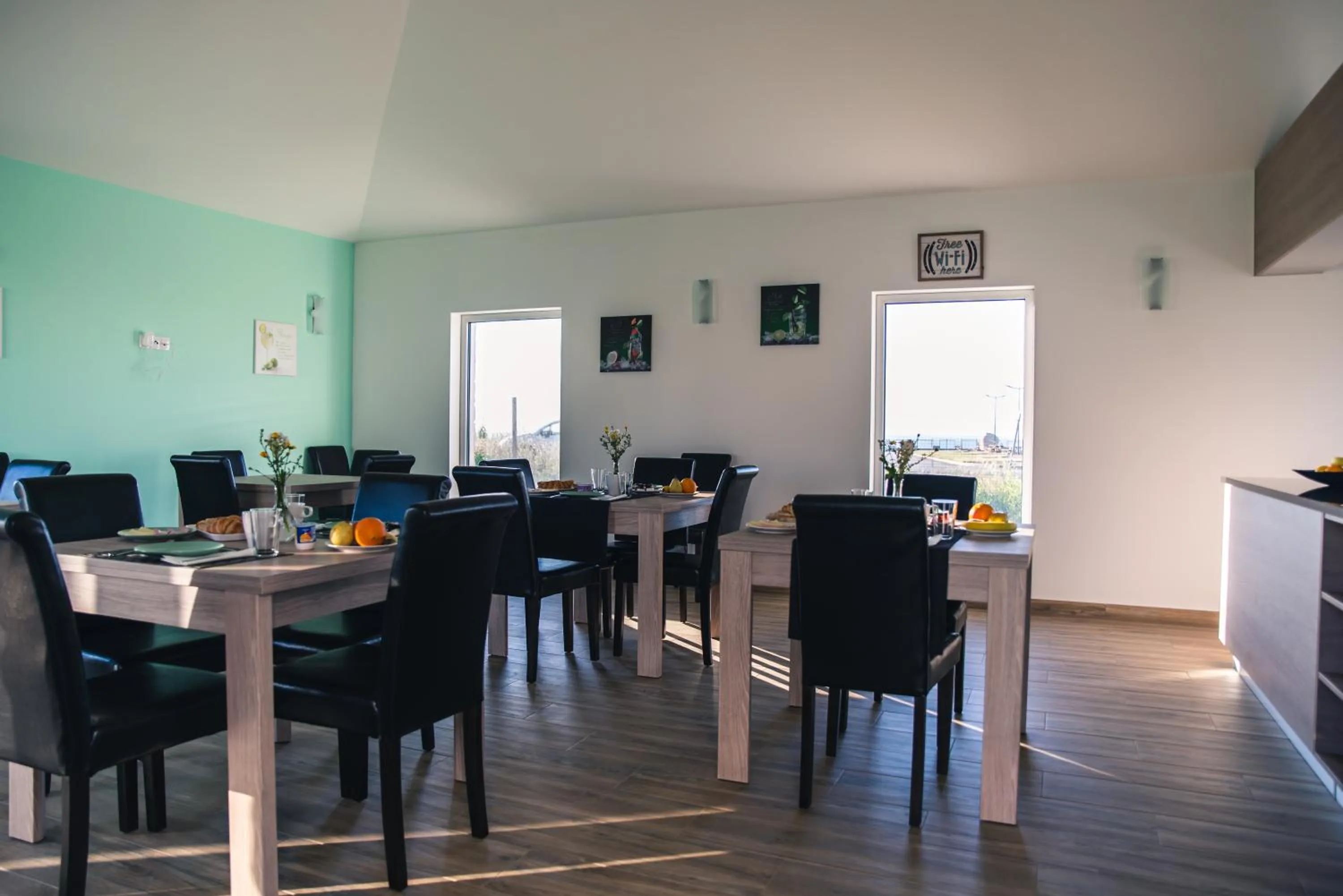 Restaurant/places to eat in SilverSide Holidays