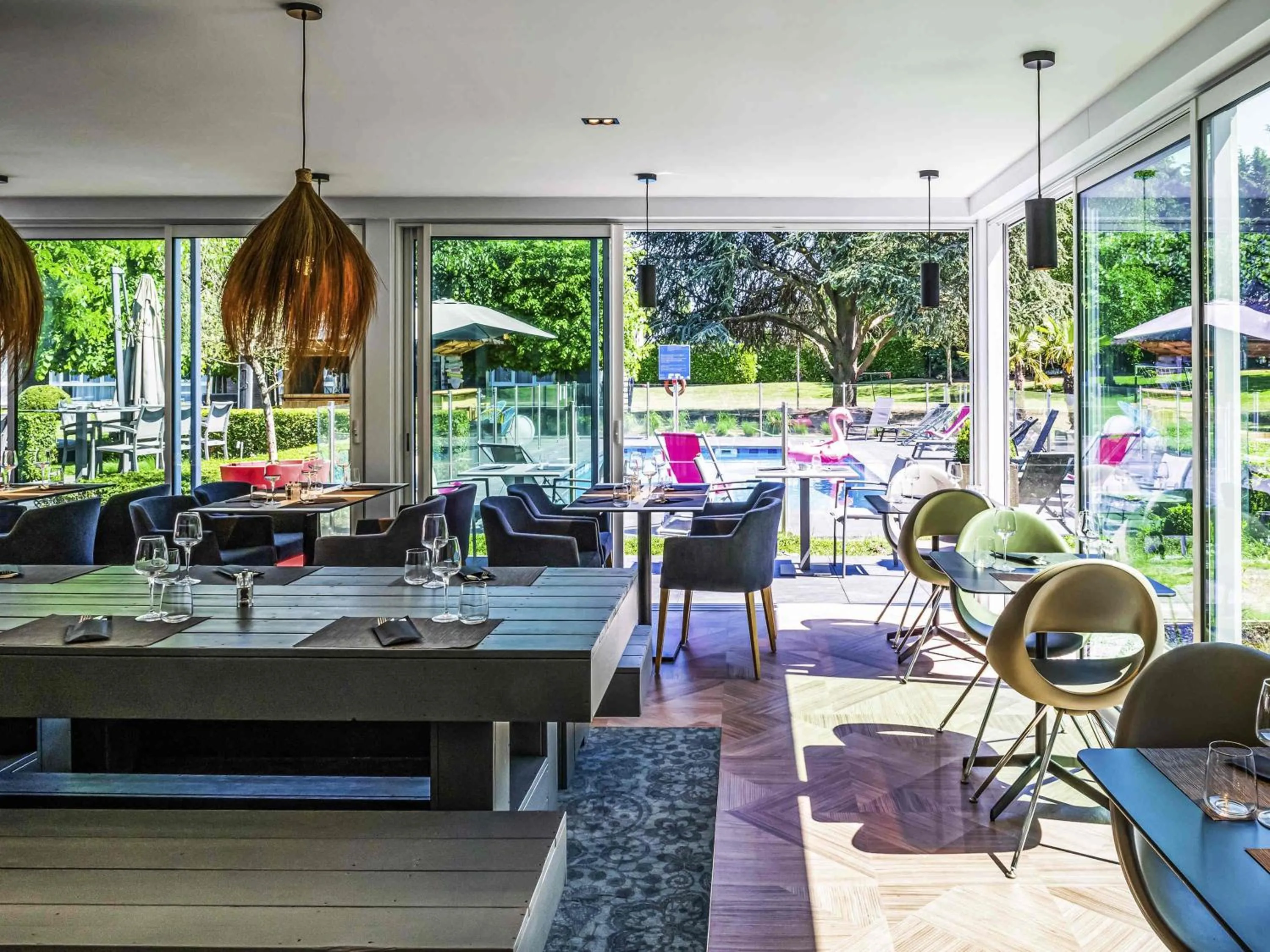 Restaurant/places to eat in Novotel Lens Noyelles