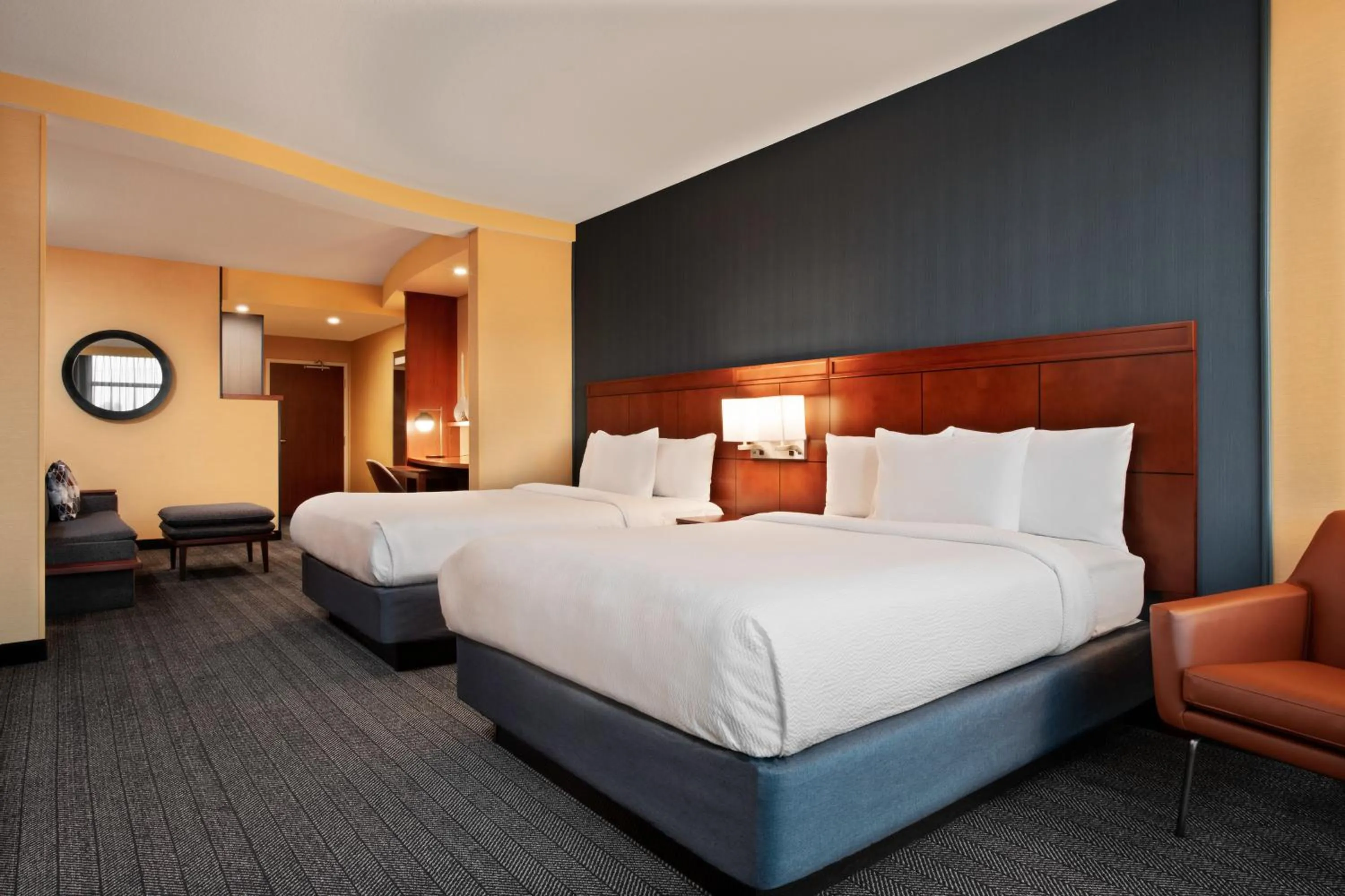Bed in Courtyard by Marriott San Jose North/ Silicon Valley