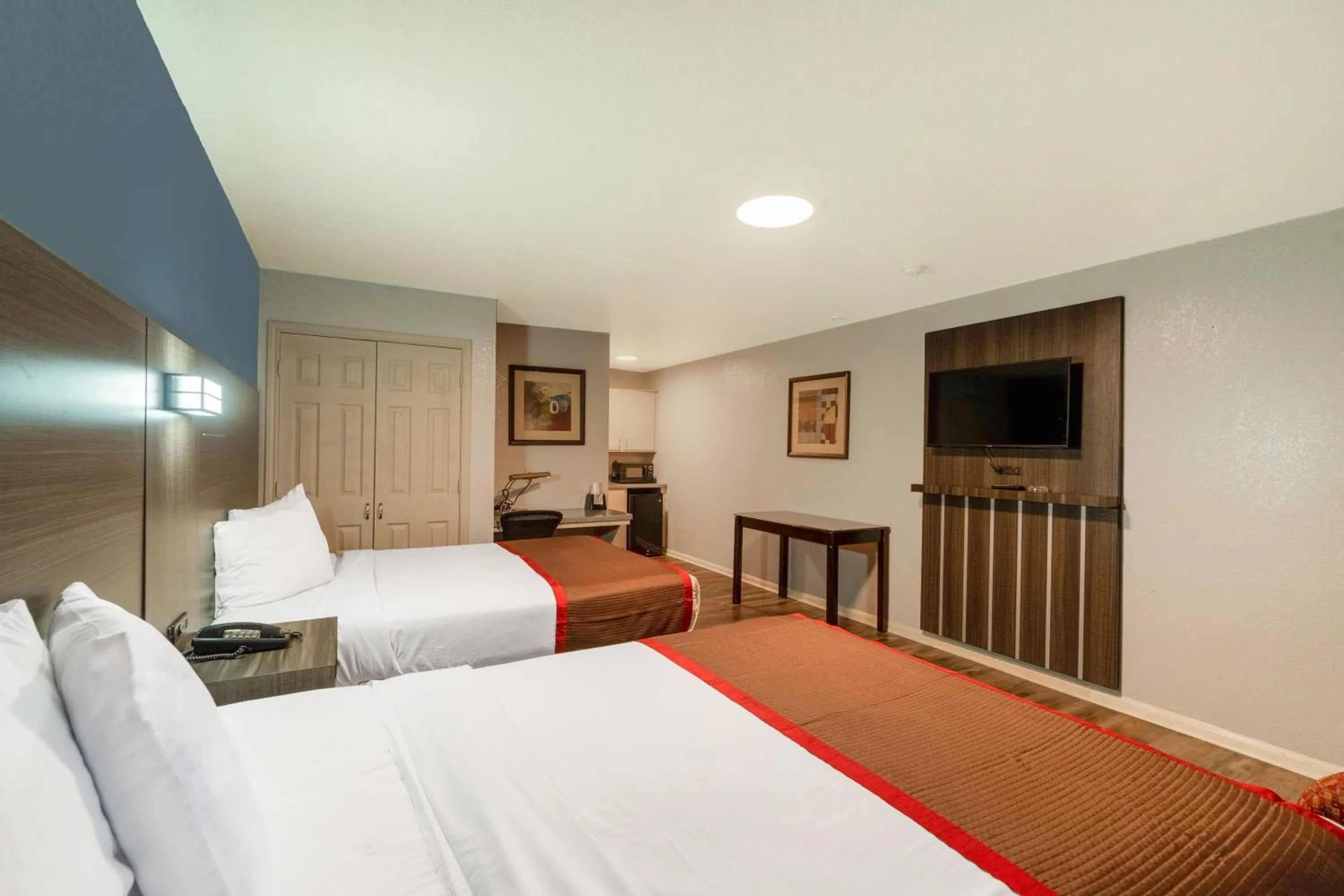 Bedroom, Bed in High Five Inn By OYO Killeen