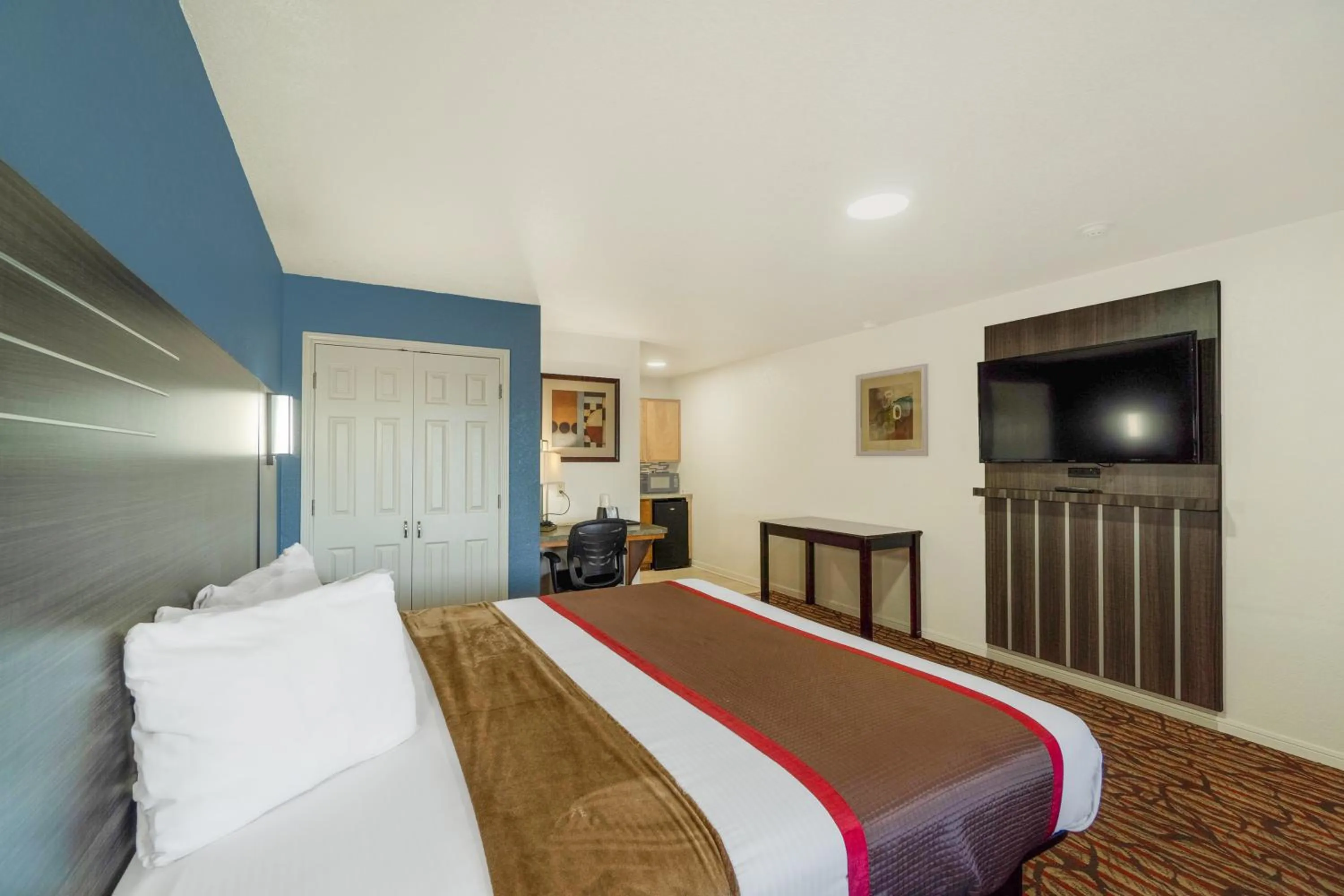 Bedroom, Bed in High Five Inn By OYO Killeen