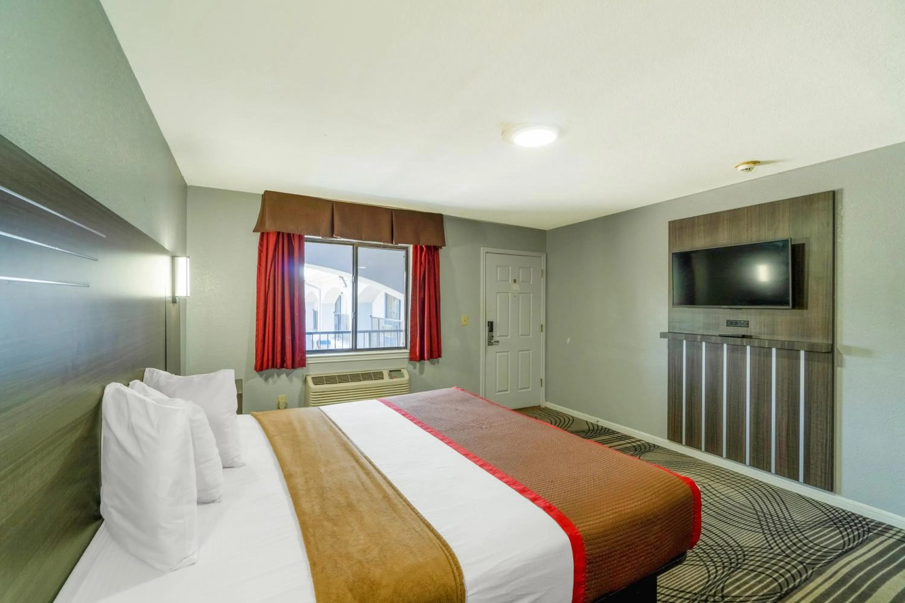 Bedroom, Bed in High Five Inn By OYO Killeen