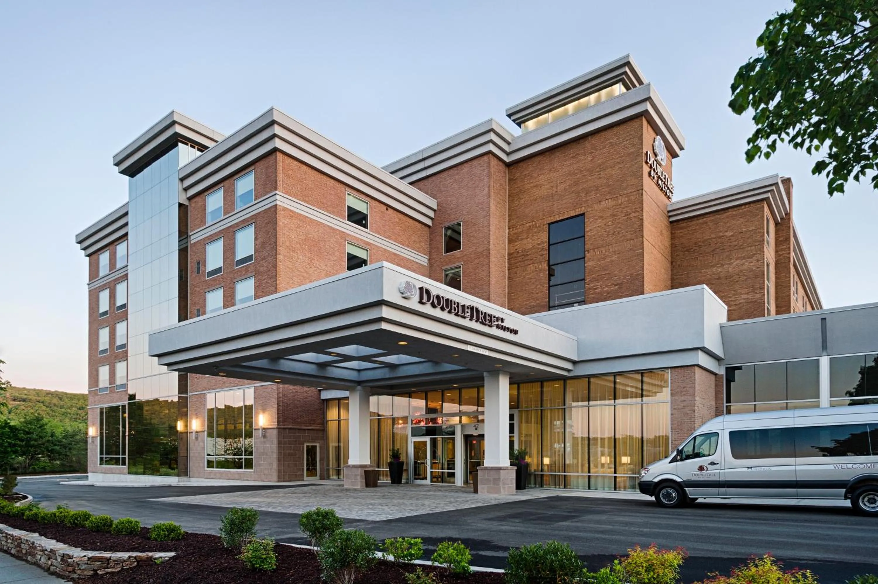 Property building in DoubleTree by Hilton Hotel Bristol