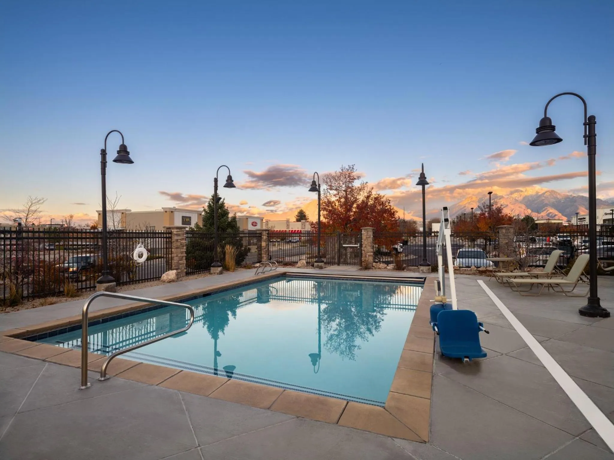 Swimming pool in Staybridge Suites Midvale by IHG