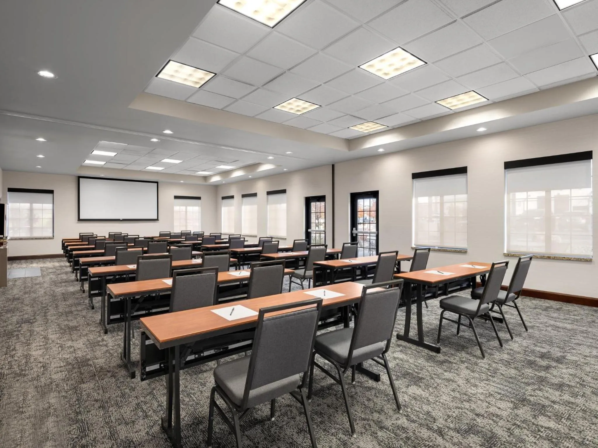 Meeting/conference room in Staybridge Suites Midvale by IHG