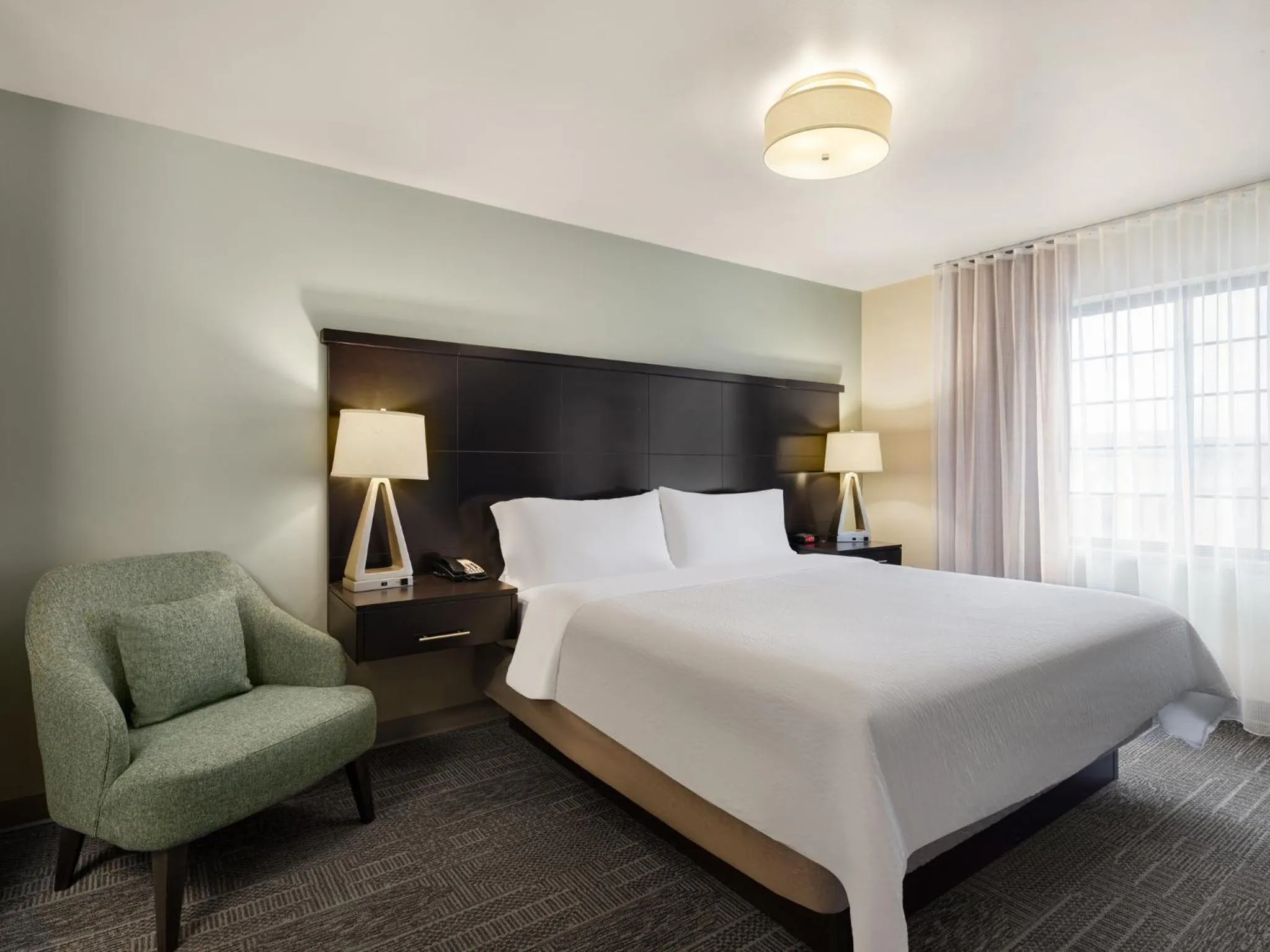 Photo of the whole room, Bed in Staybridge Suites Midvale by IHG