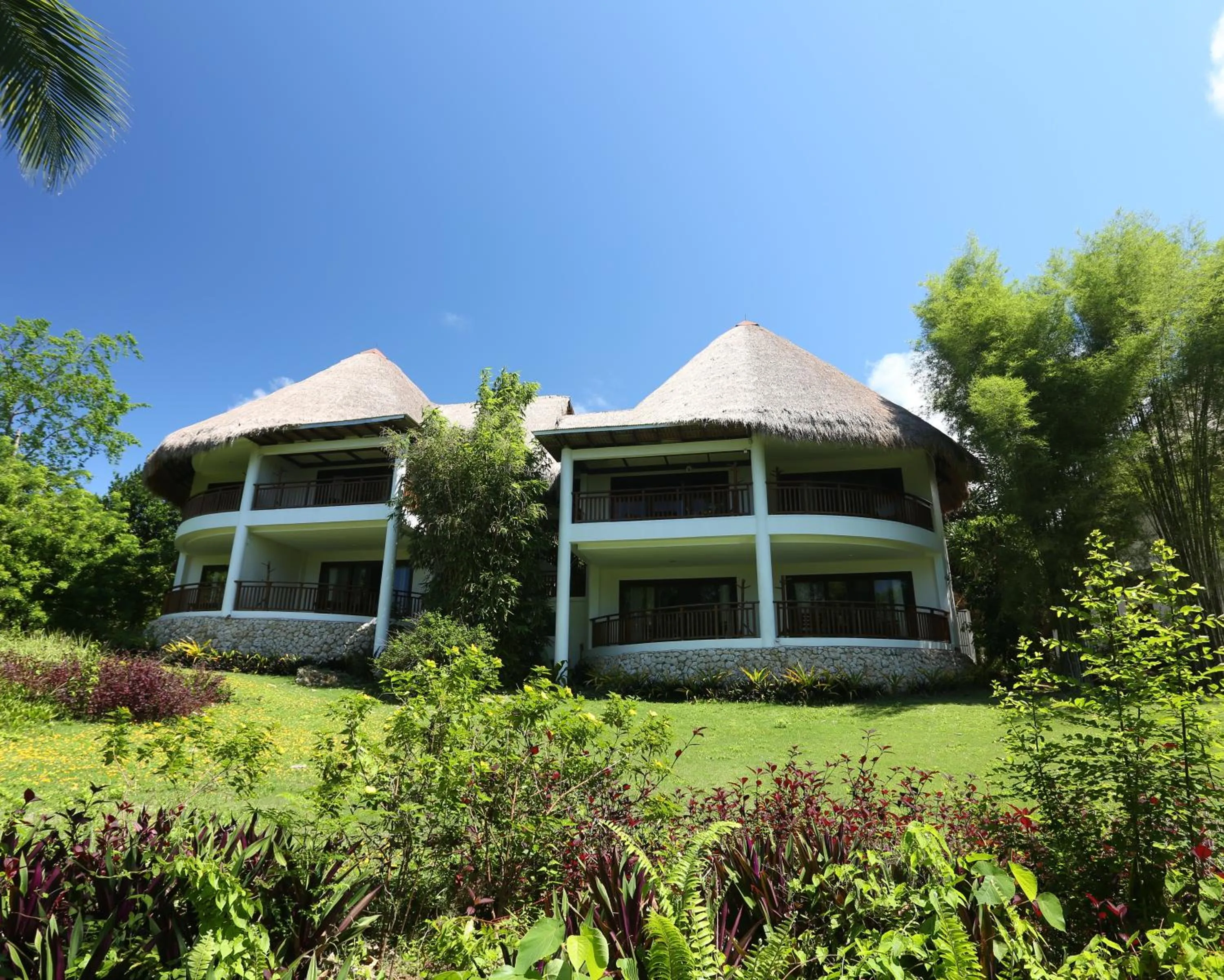 Property building in Amun Ini Beach Resort & Spa