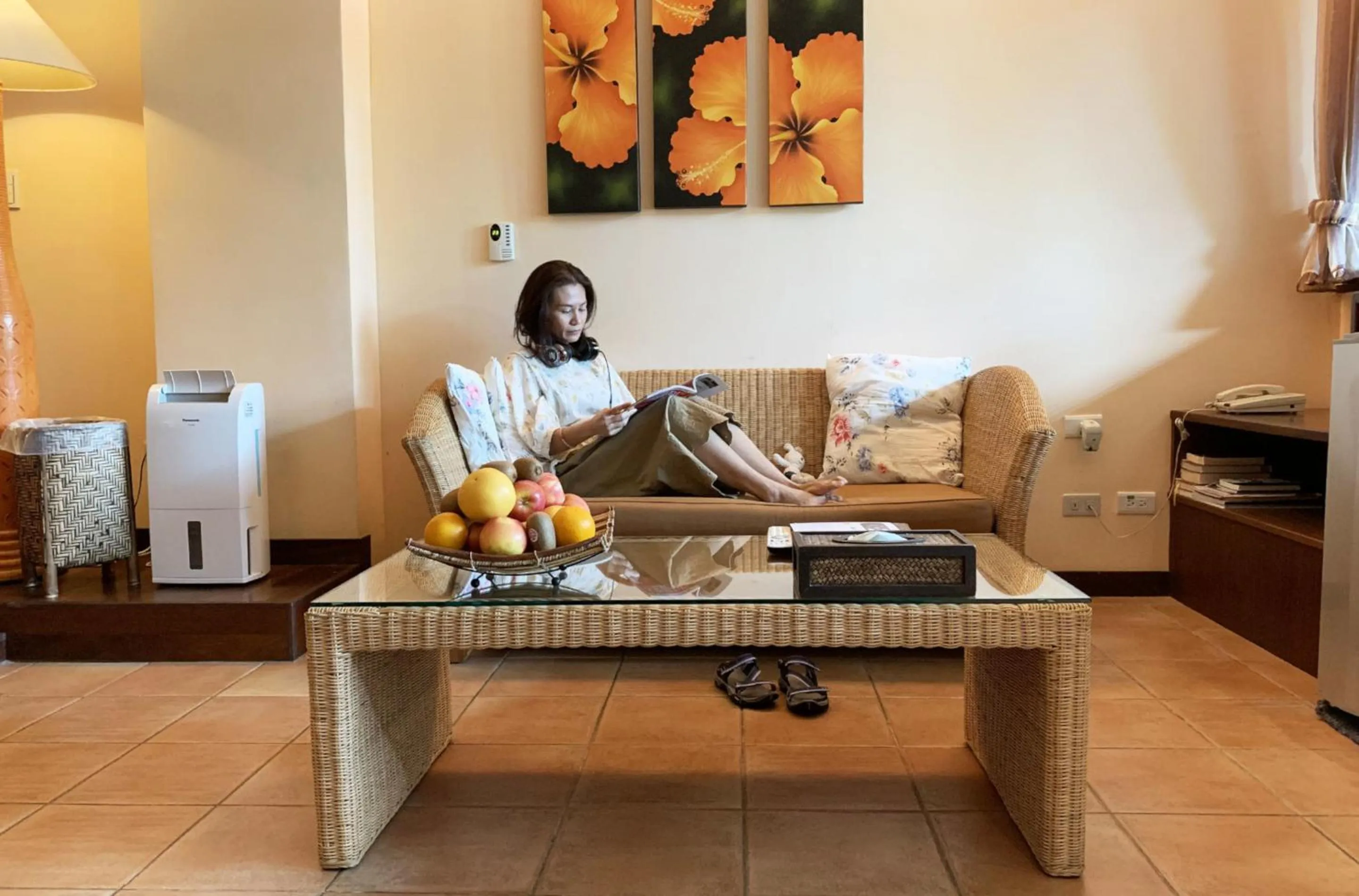 People in Howard Villa