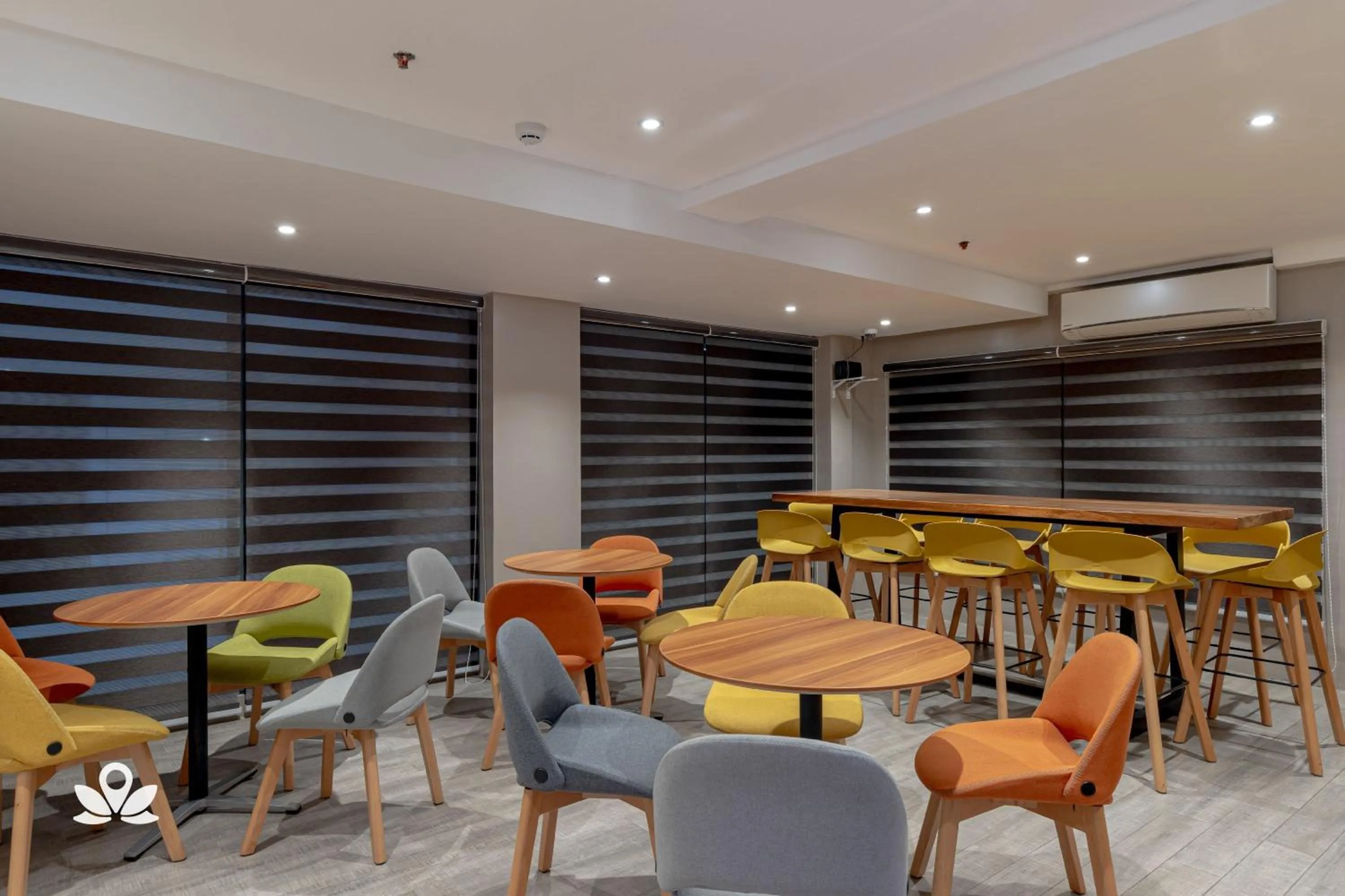 Lounge or bar in Hotel Inigo