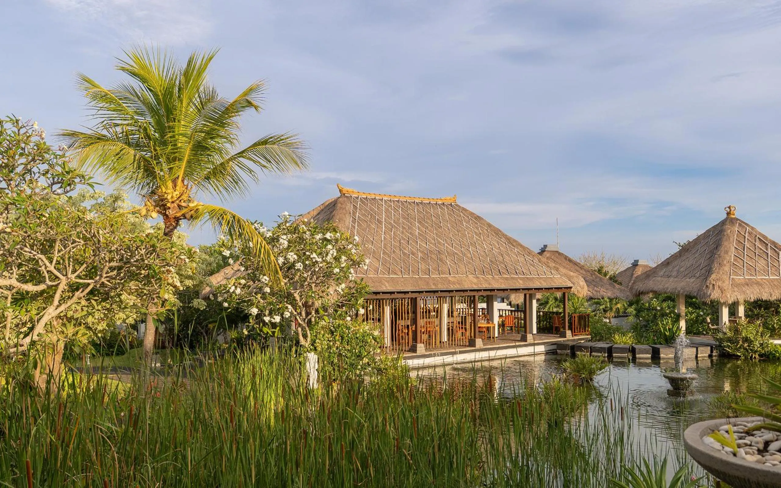 Garden in Samabe Bali Suites & Villas