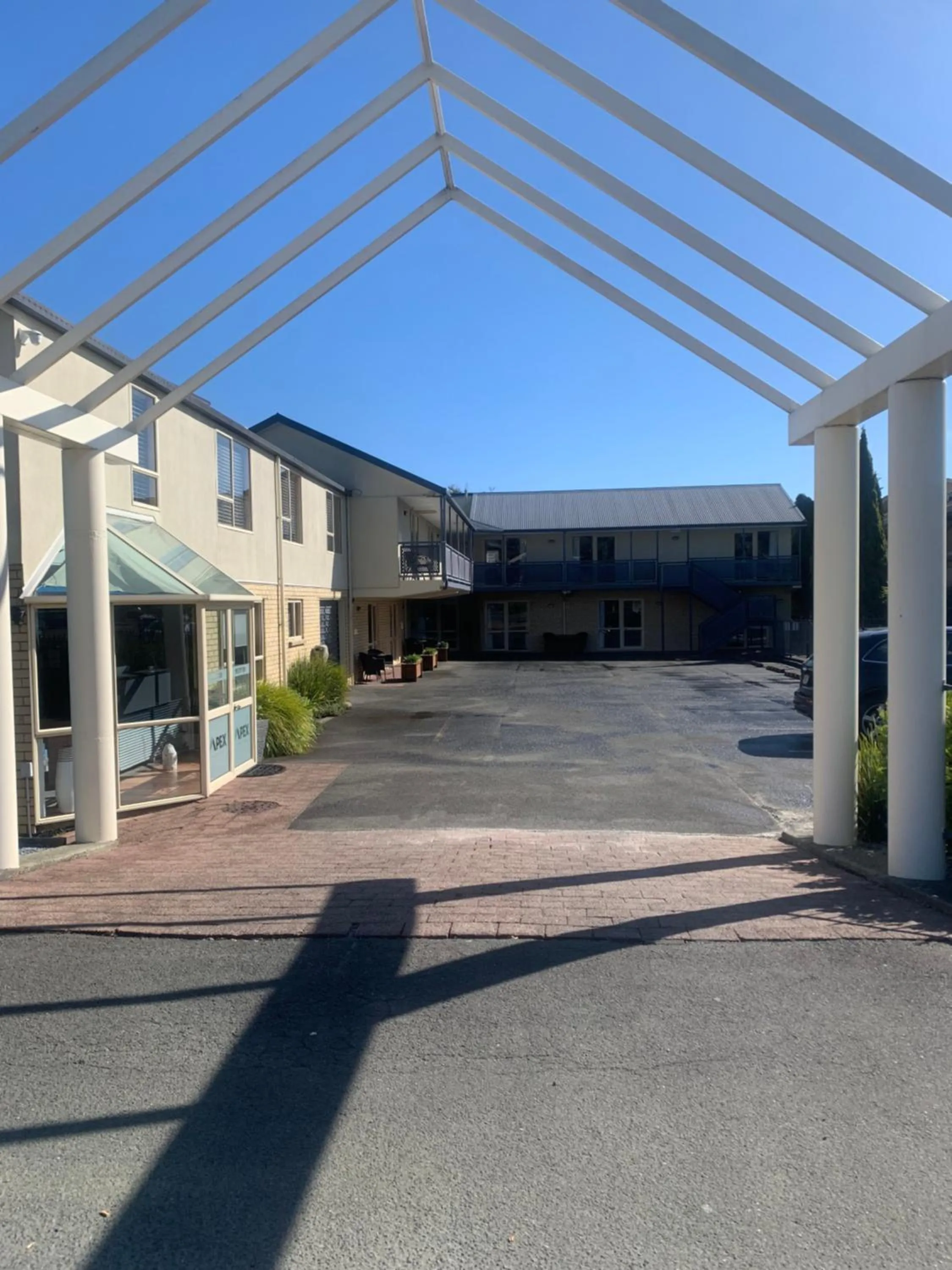 Property building in Apex Motorlodge