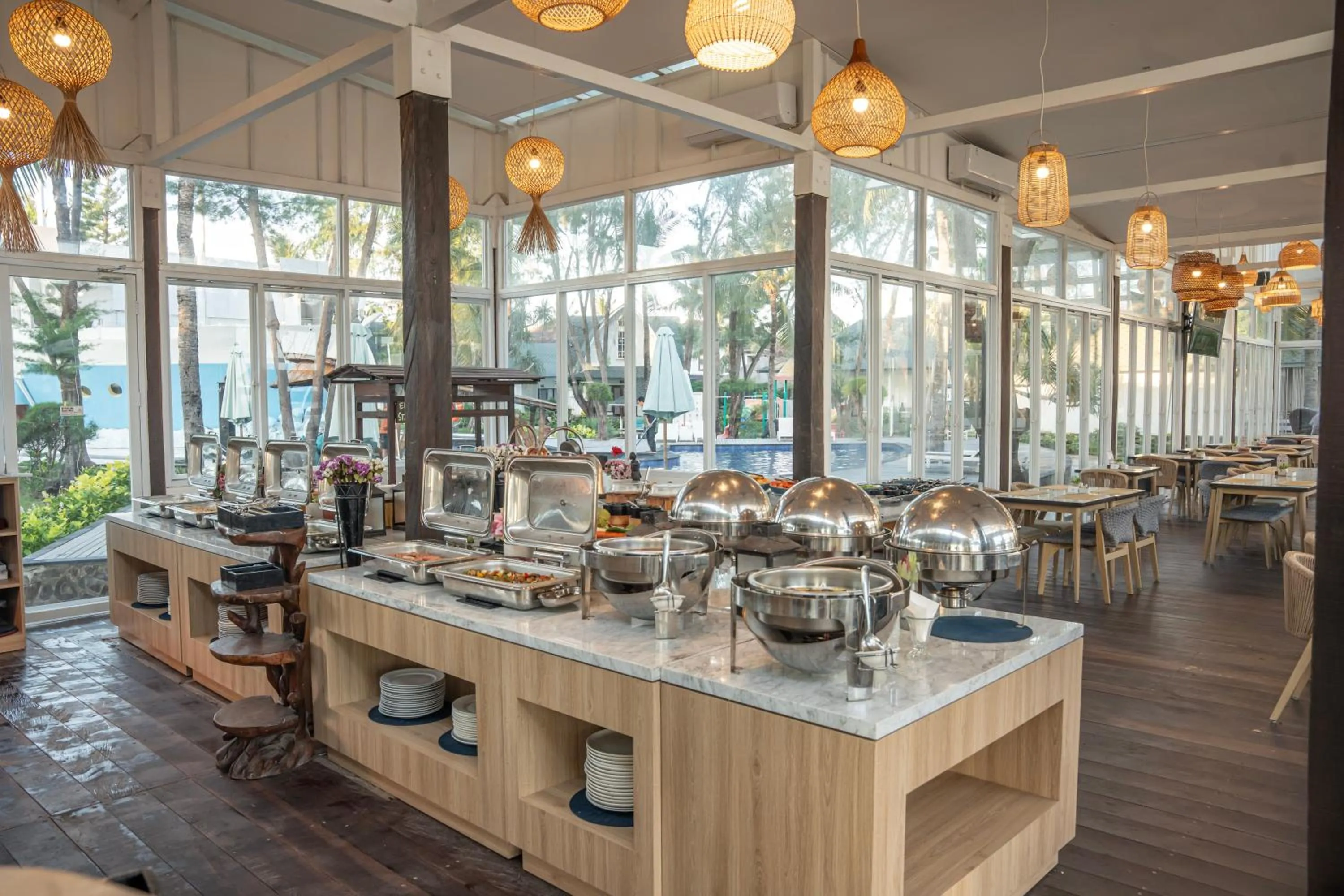 Restaurant/places to eat in Jambuluwuk Oceano Gili Trawangan