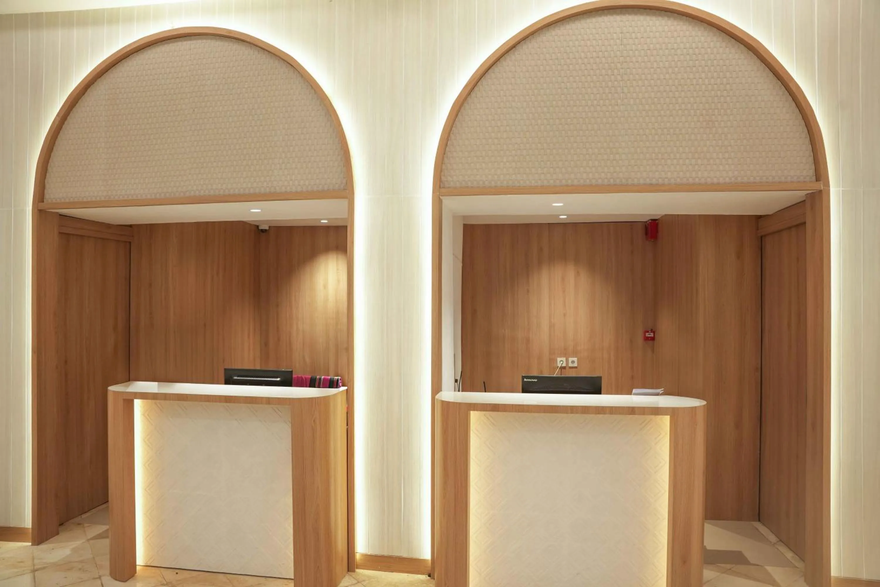 Lobby or reception in Jambuluwuk Oceano Gili Trawangan