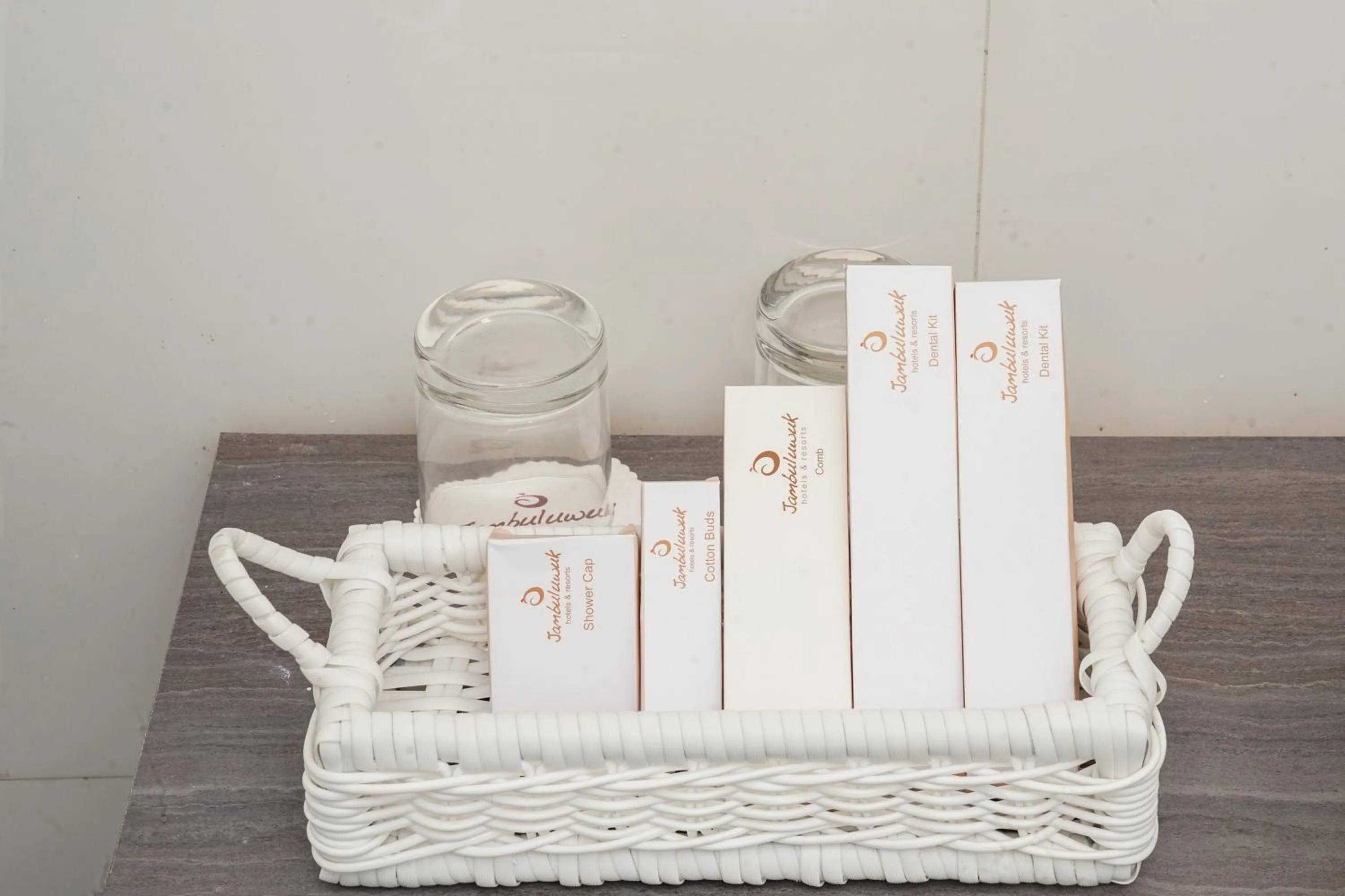 Bathroom in Jambuluwuk Oceano Gili Trawangan