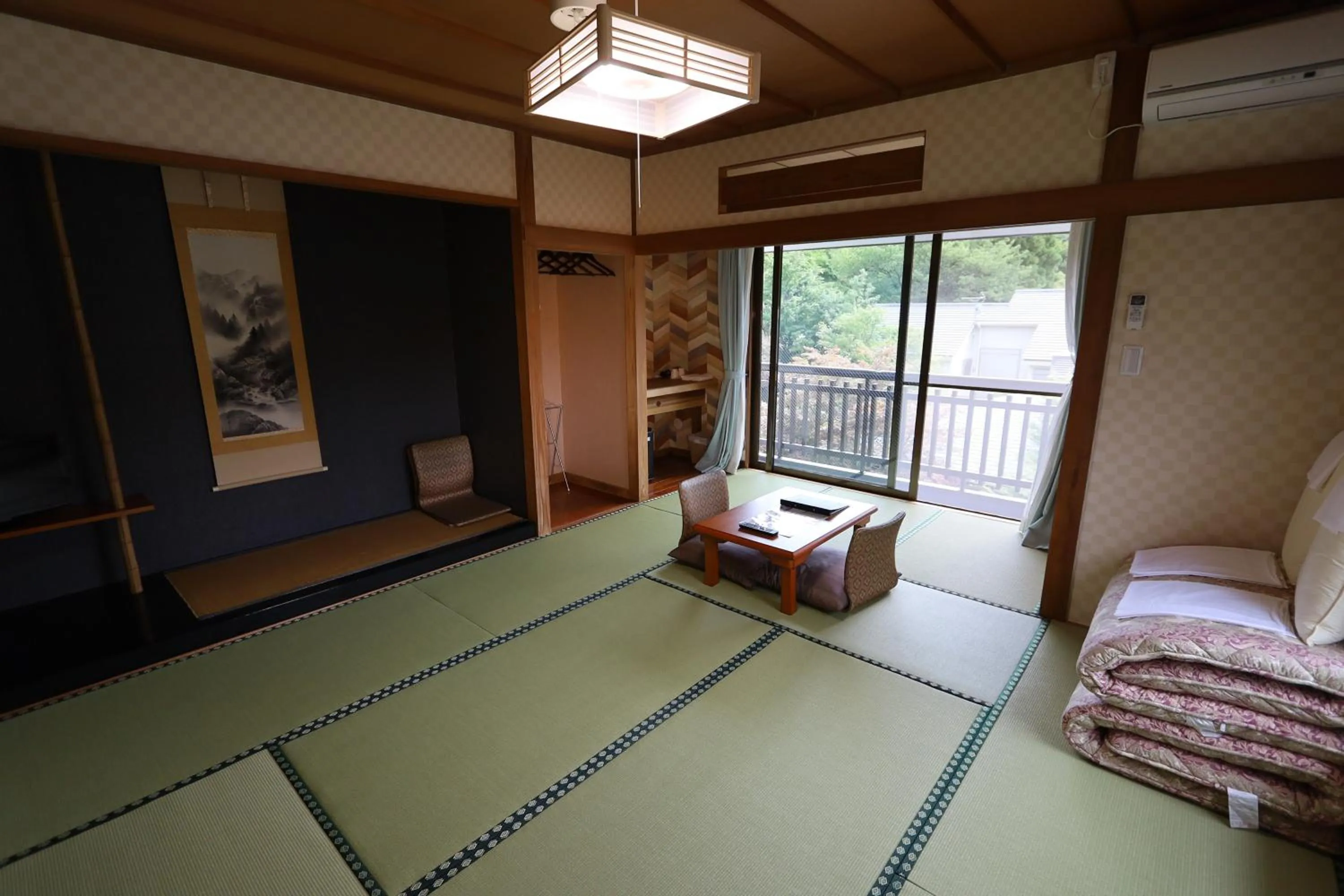 Bed in Onsen & Garden -Asante Inn-