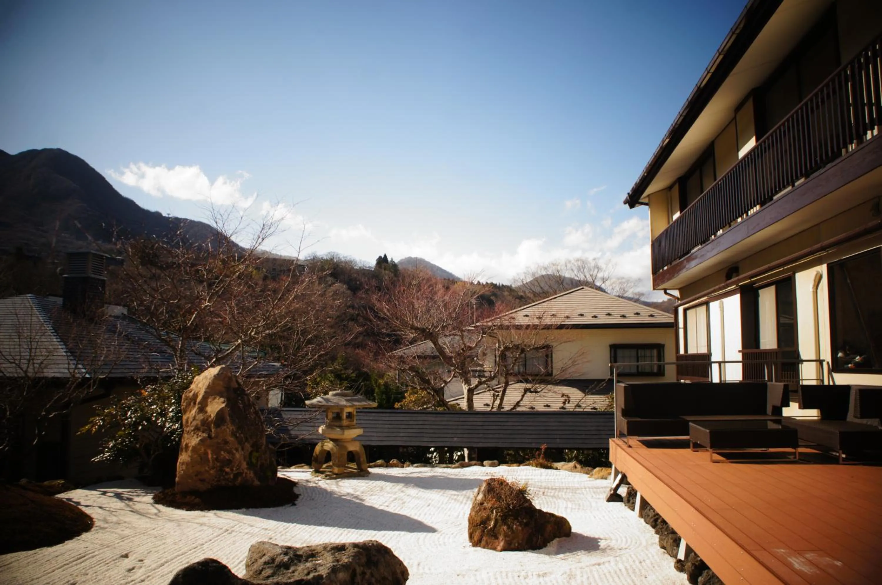Onsen & Garden -Asante Inn-